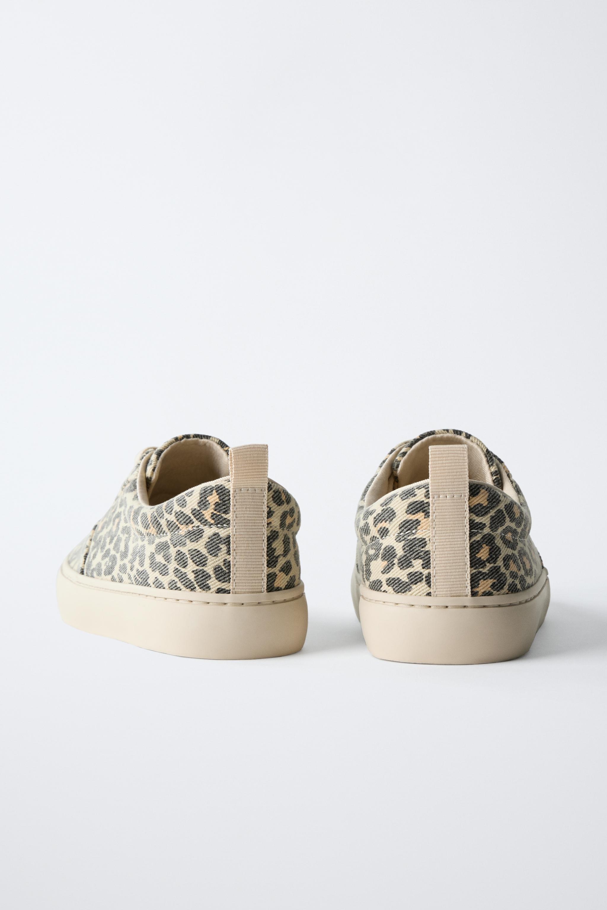ANIMAL PRINT SNEAKERS