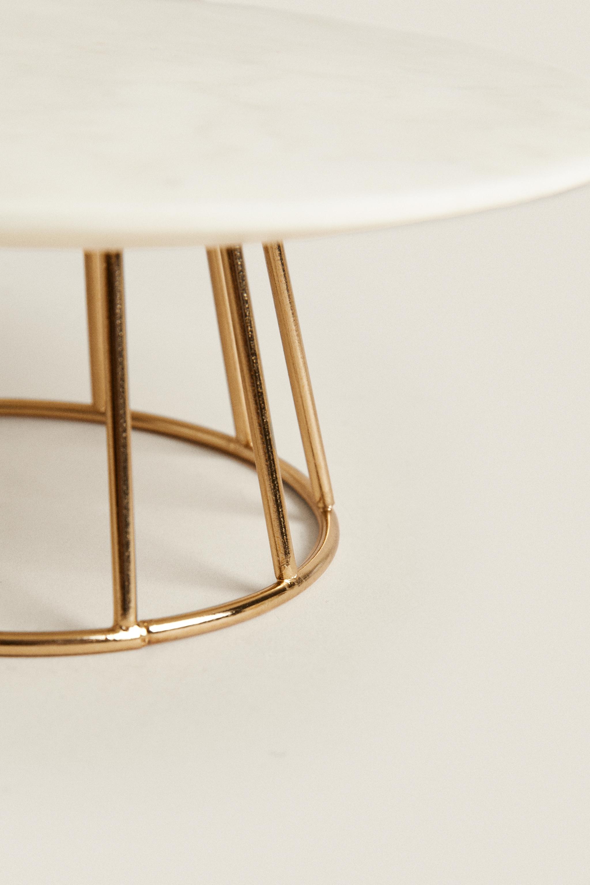 MARBLE AND METAL TEALIGHT HOLDER