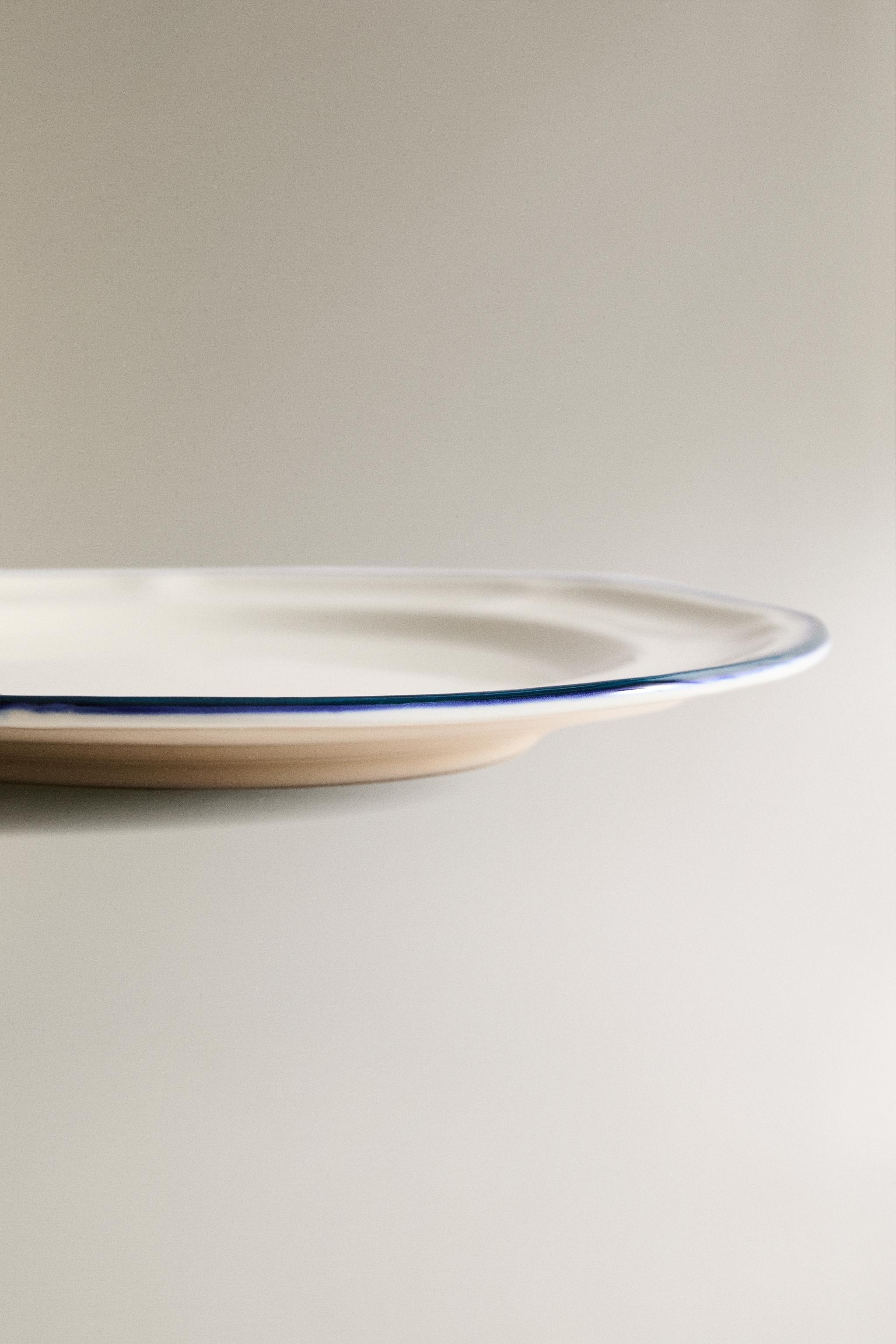 SIDE PLATE WITH CONTRAST RIM