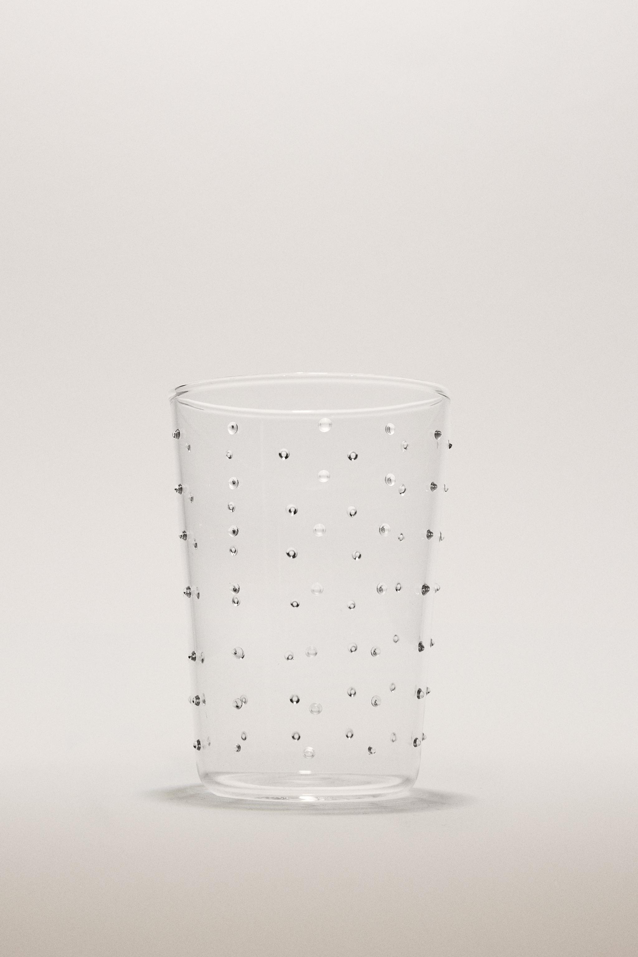 BOROSILICATE GLASS TUMBLER WITH DOTS