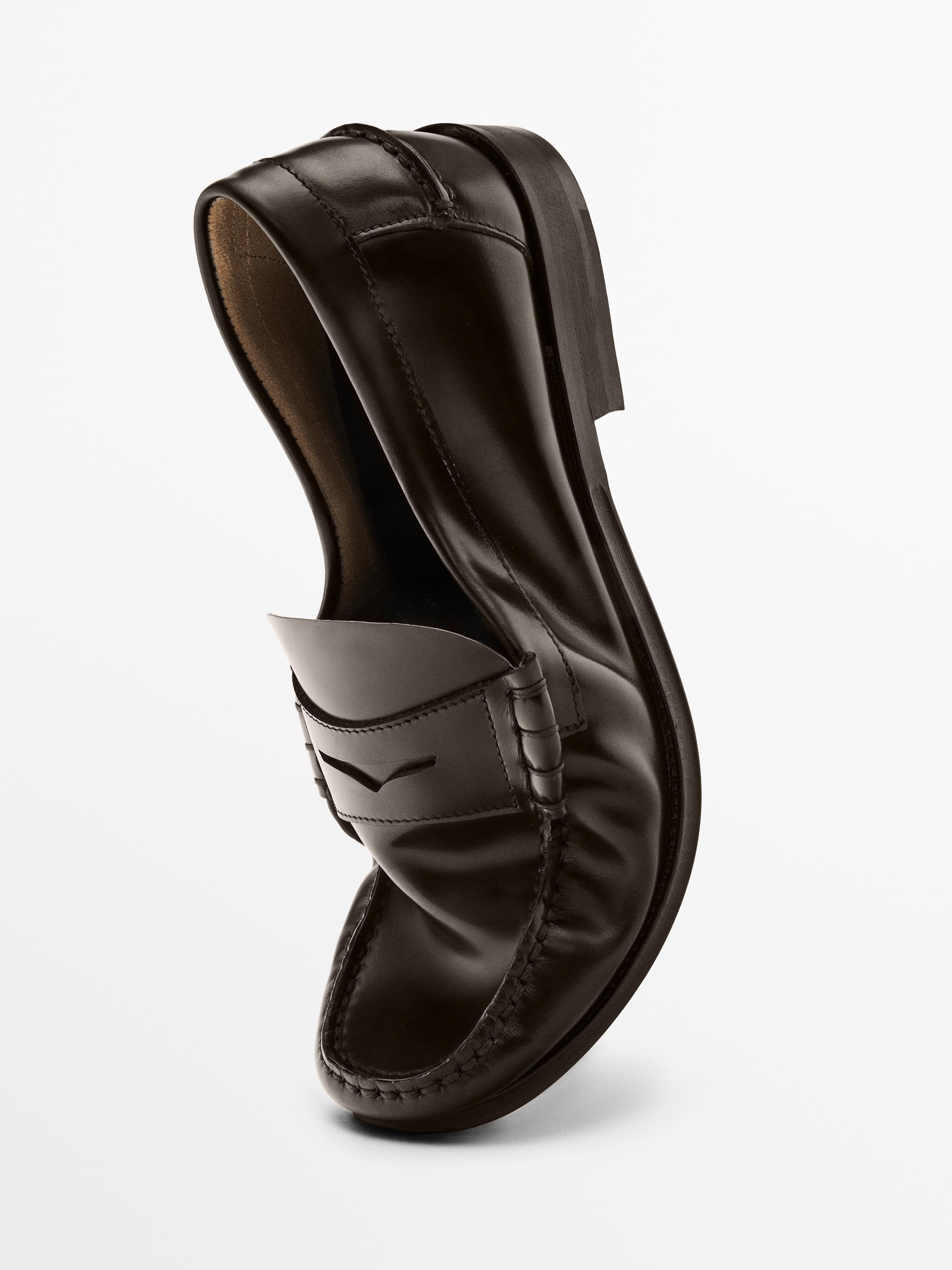 Leather loafers with penny strap