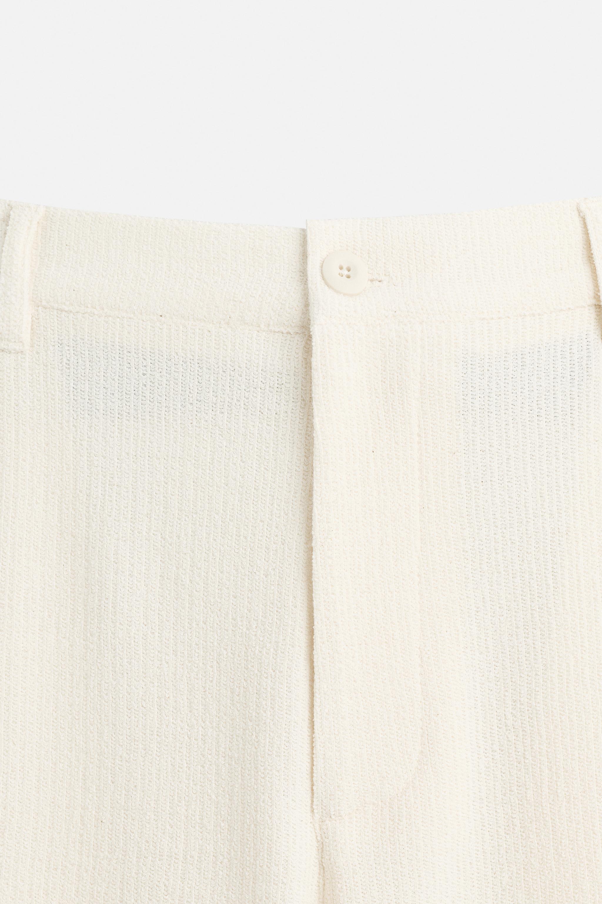 TEXTURED CHINO PANTS