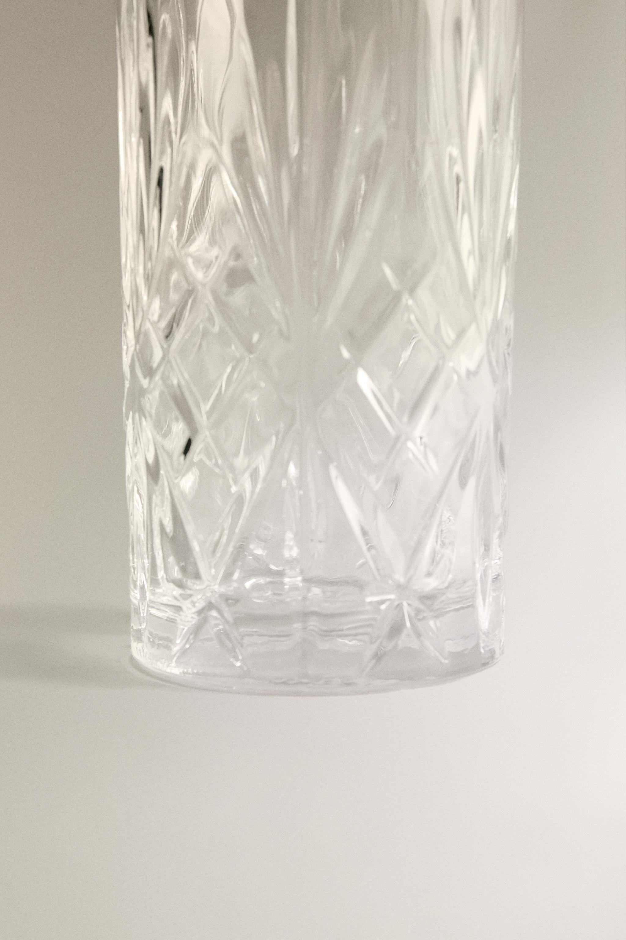 TALL TUMBLER WITH RAISED DESIGN
