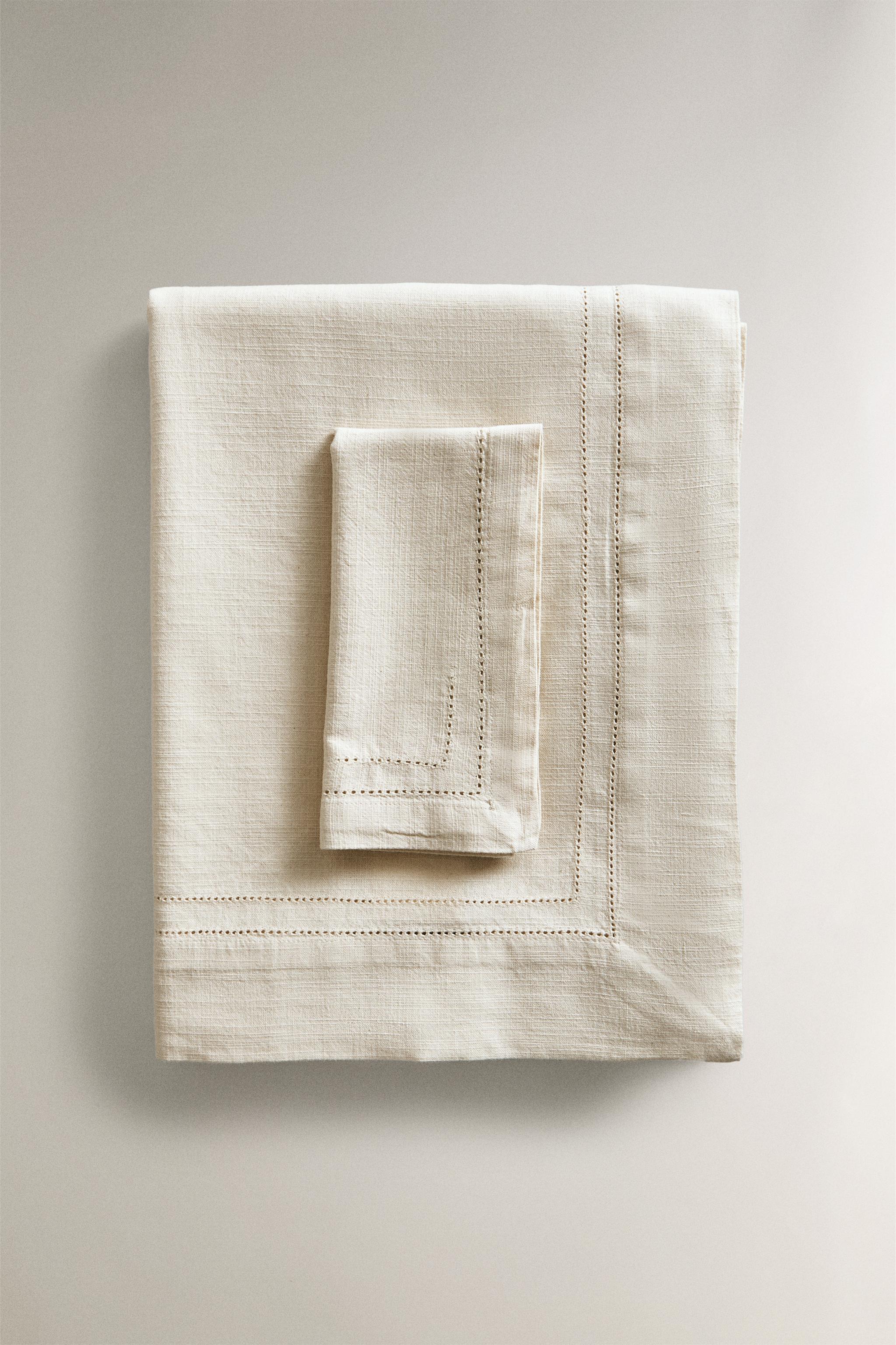 HEMSTITCHED COTTON TABLECLOTH