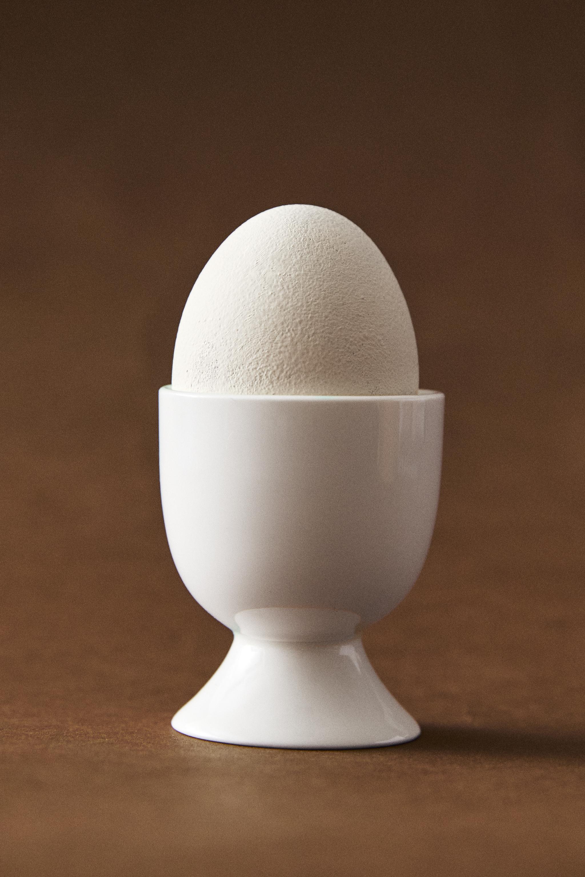 BONE CHINA EGG CUP