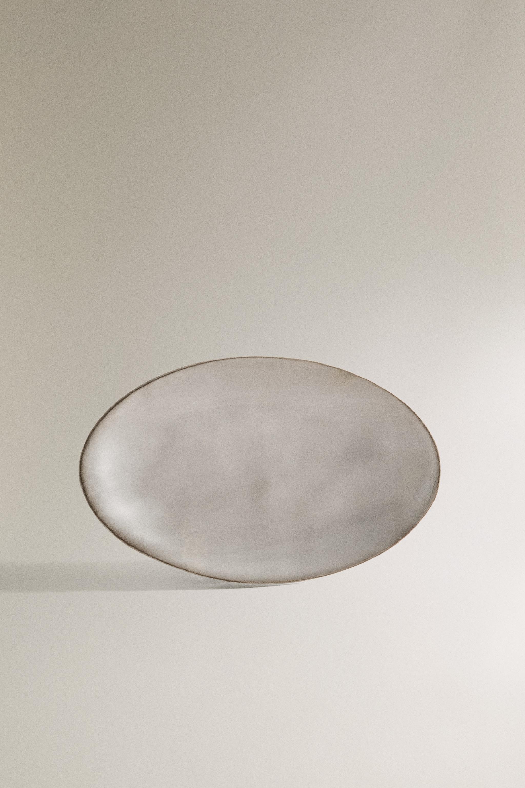 SHINY CERAMIC SOAP DISH