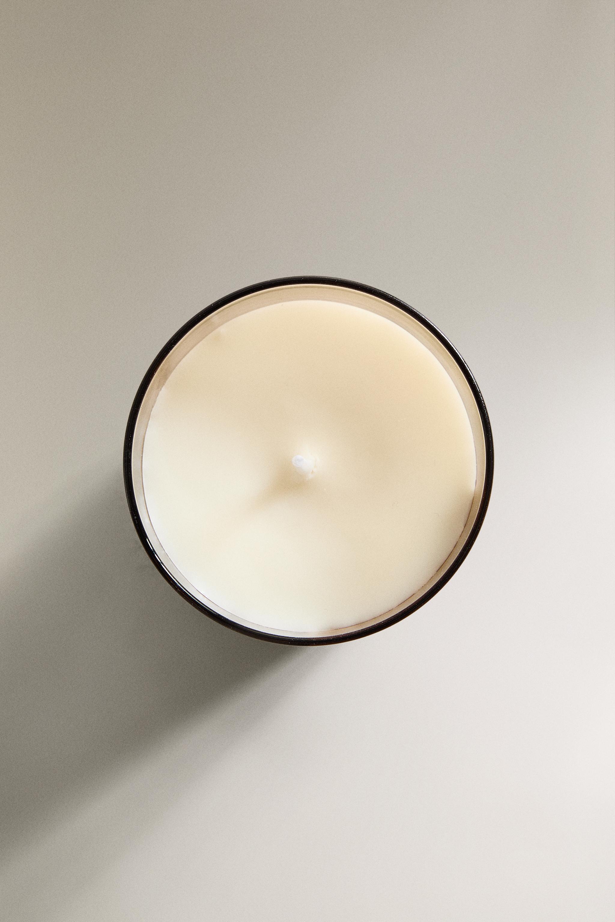 (250 G) VALLEY TUBEROSE SCENTED CANDLE