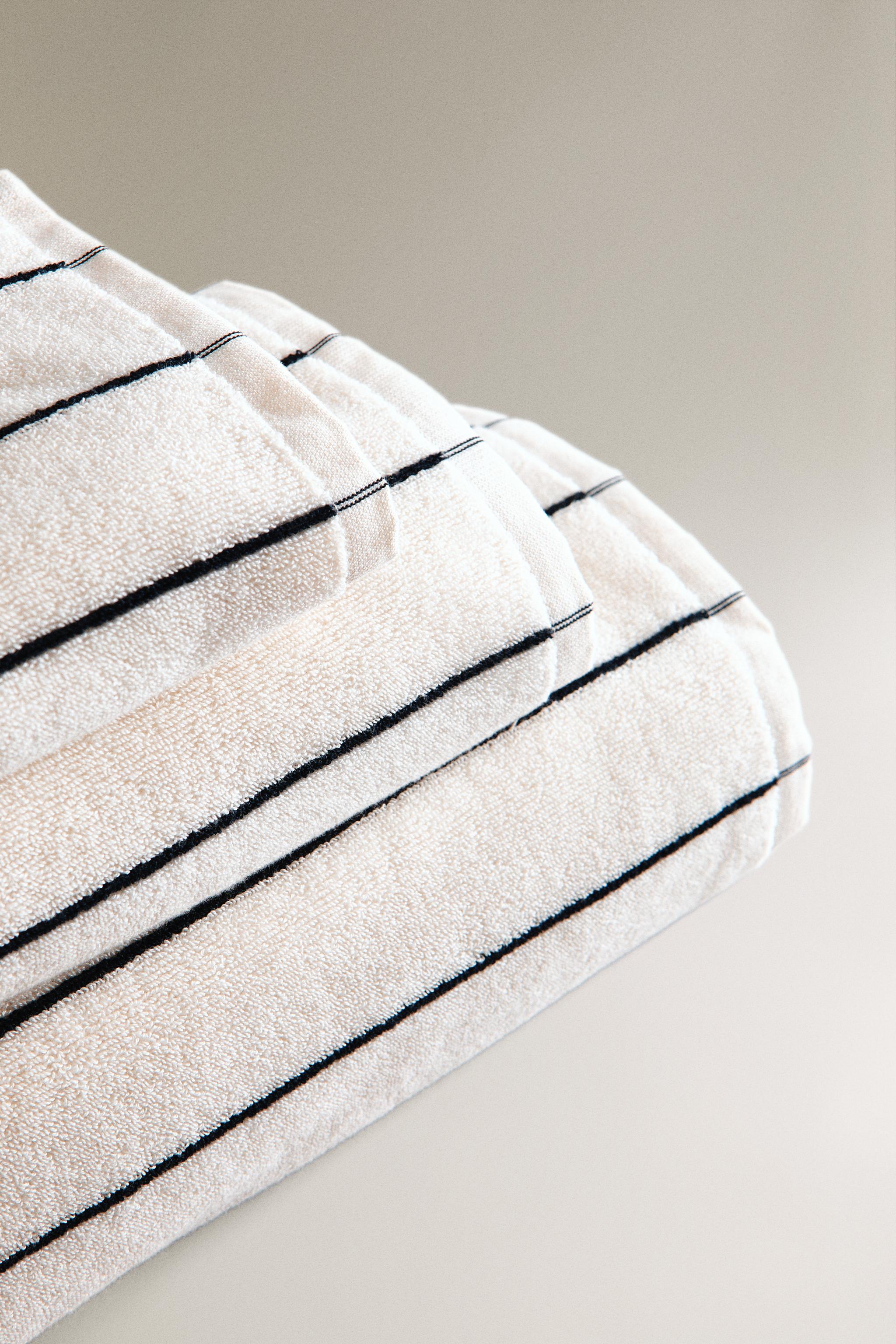 REGULAR STRIPE BATH TOWEL