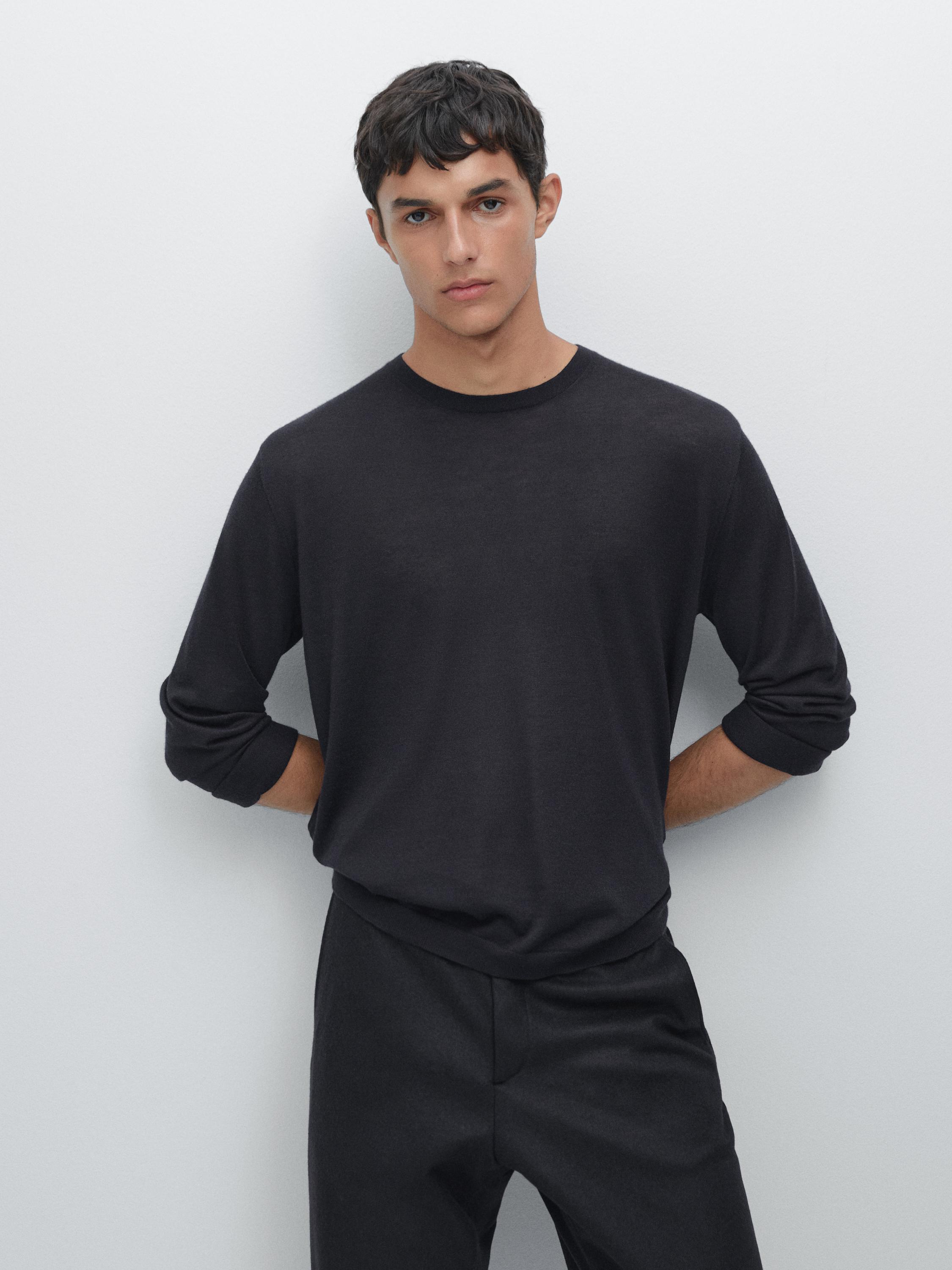 Knit 100% cashmere crew neck sweater