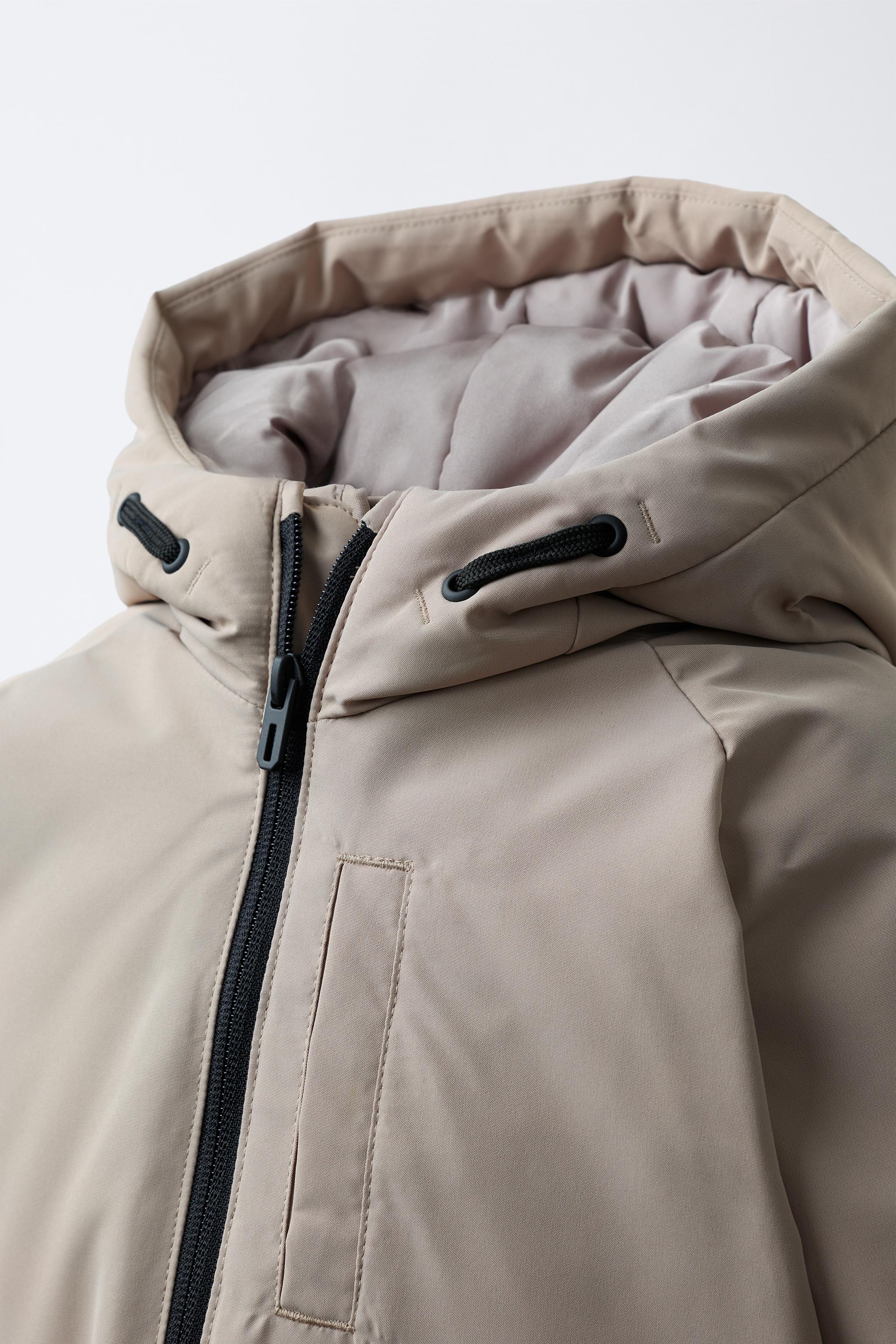 LIGHTWEIGHT PARKA