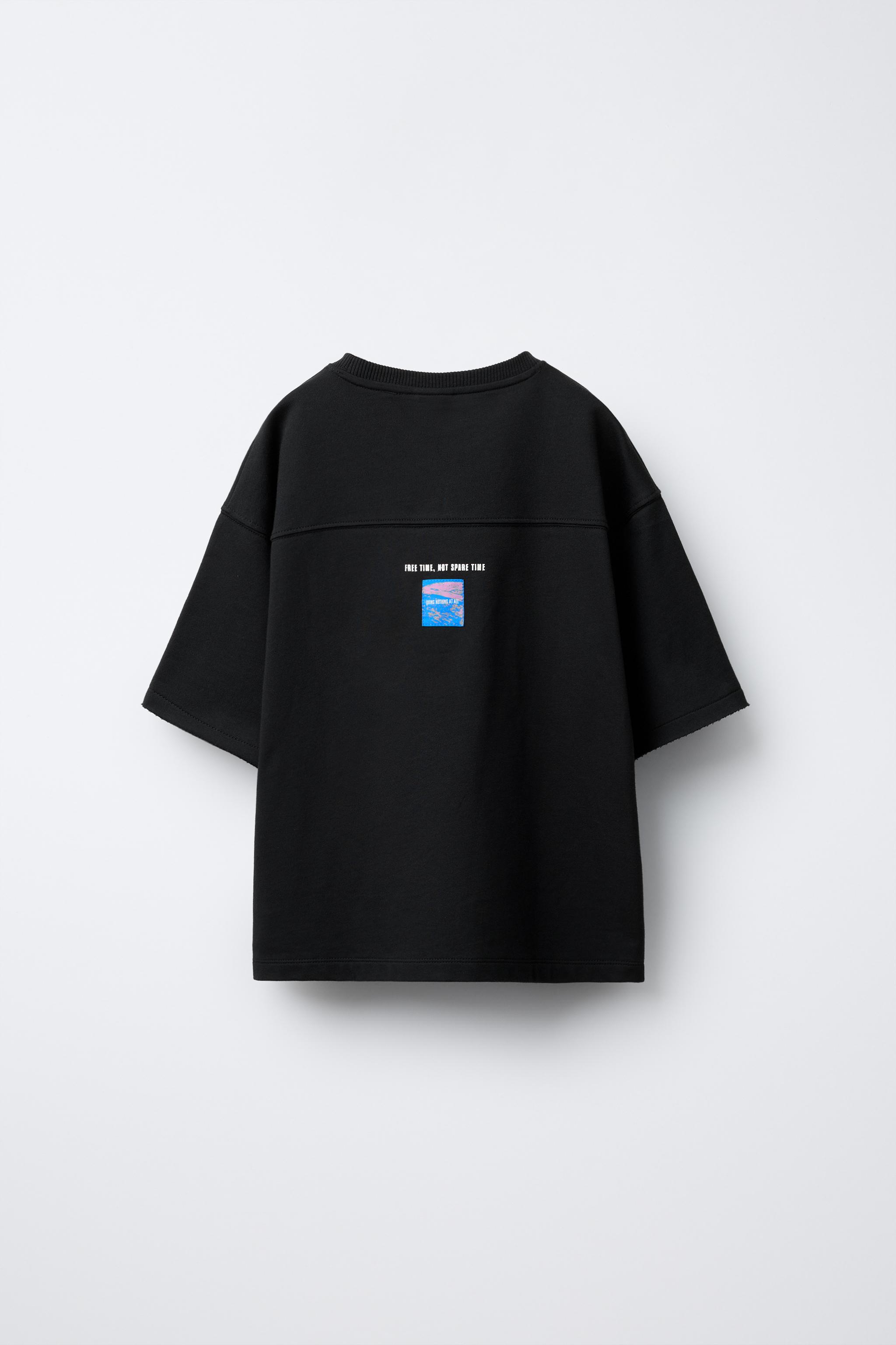 RAISED PRINT T-SHIRT