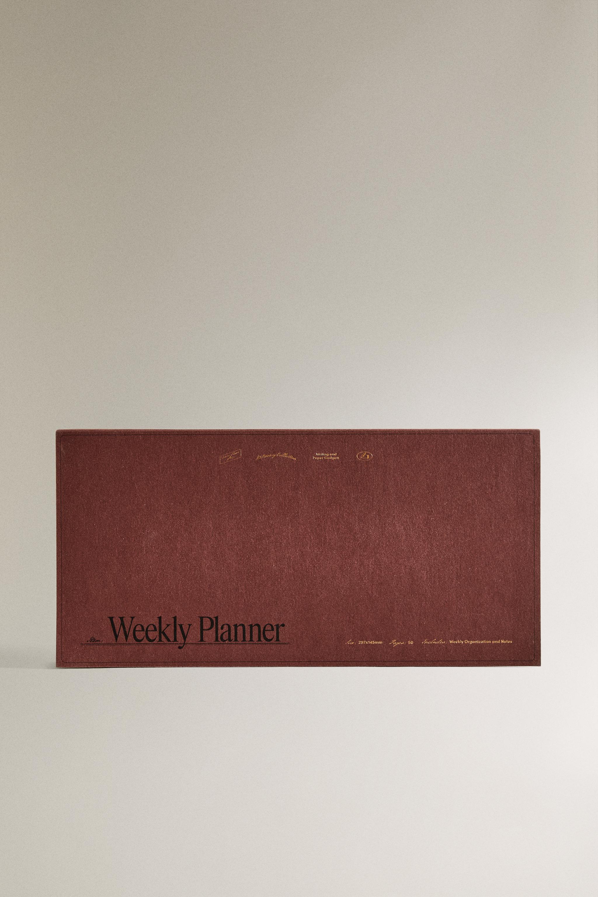 WEEKLY PLANNER WITH GOLD RIMS
