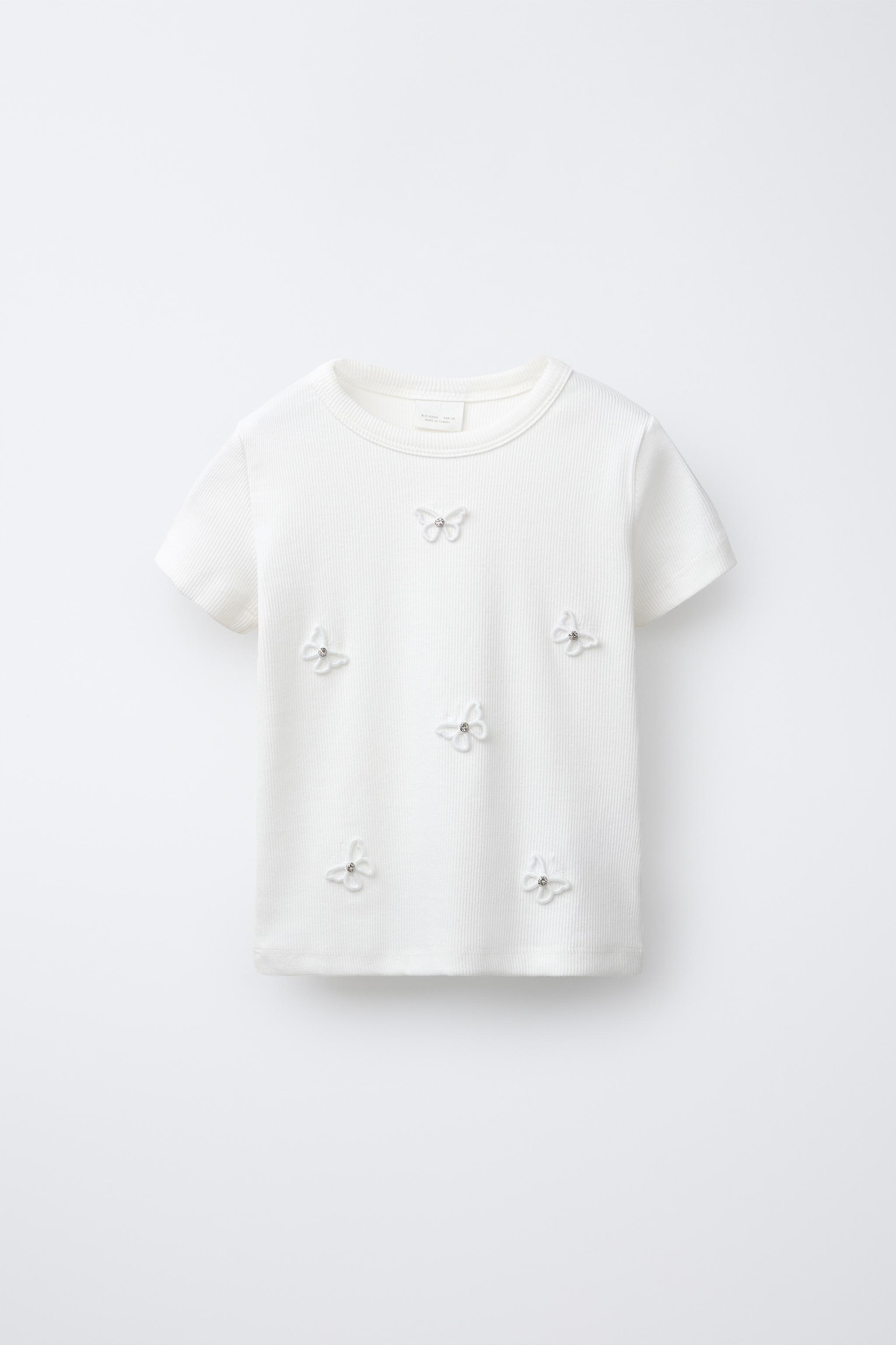 RIBBED JEWELED APPLIQUÉ SHIRT