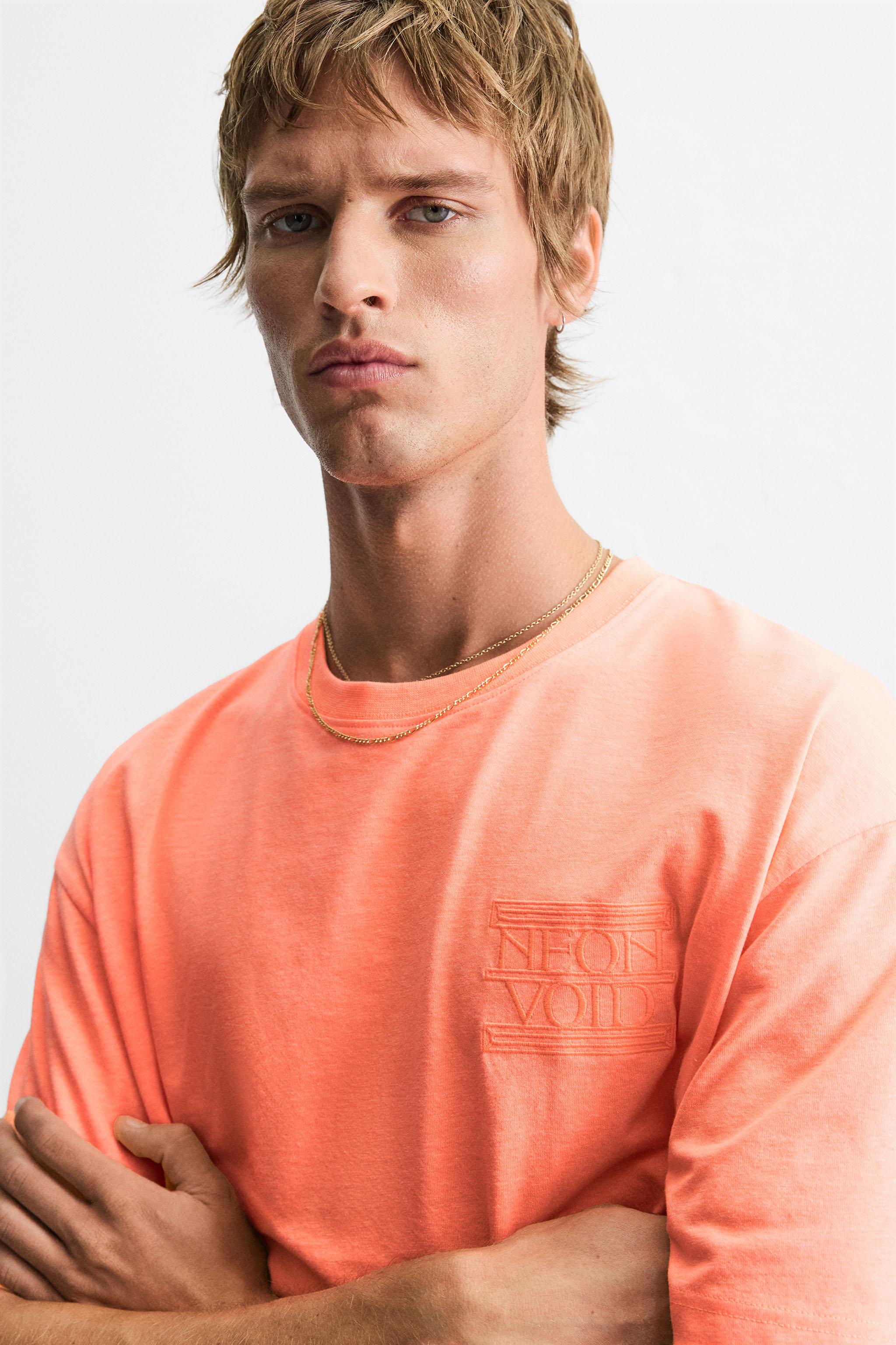 EMBROIDERED TEXT T-SHIRT