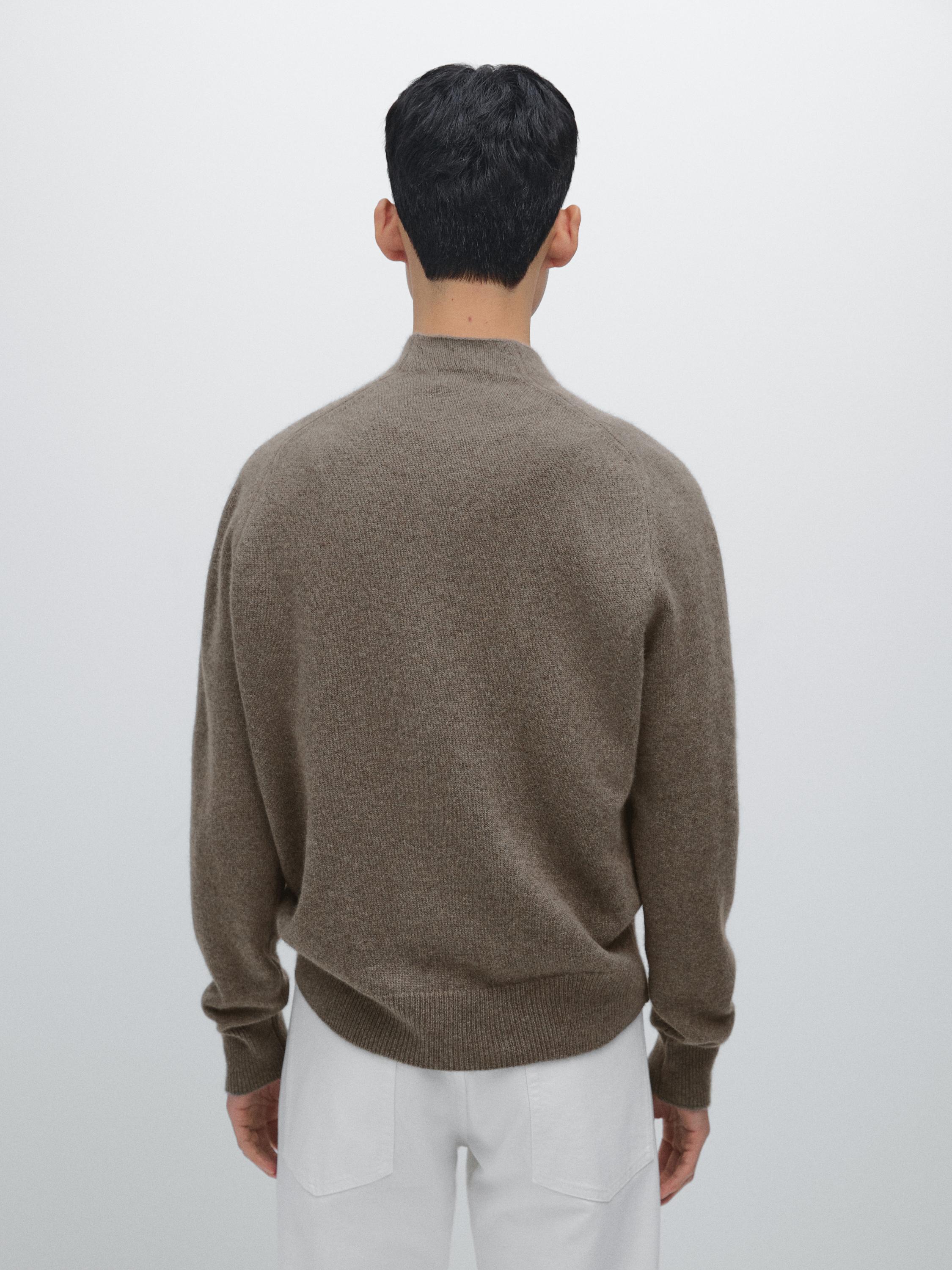 100% cashmere knit cardigan