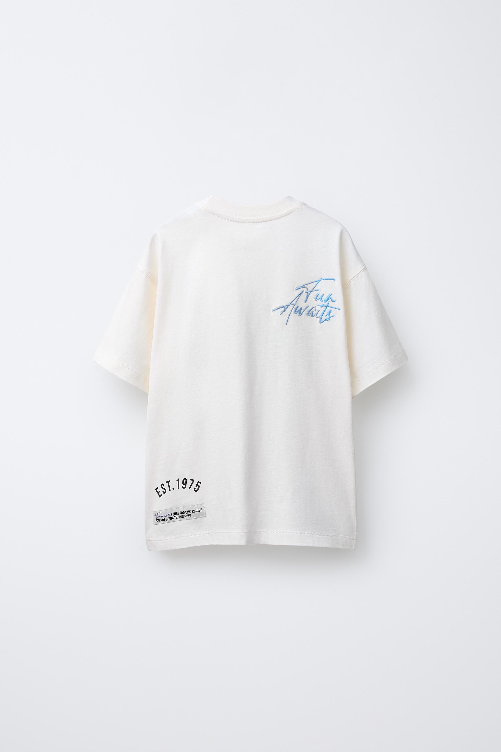 VARSITY TEXT AND LABEL T-SHIRT