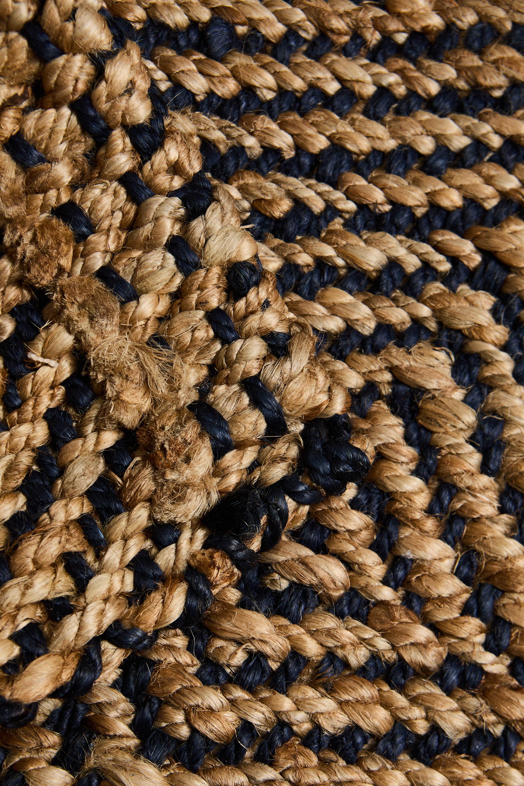 DIAMOND JUTE DOORMAT