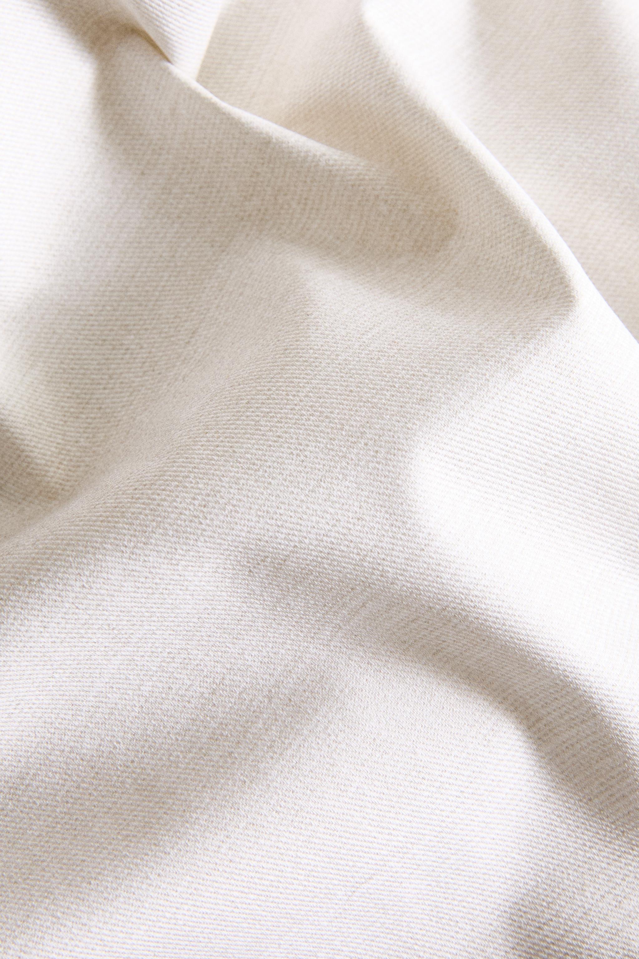 RESIN-COATED COTTON TABLECLOTH WITH OVERLOCK STITCHING