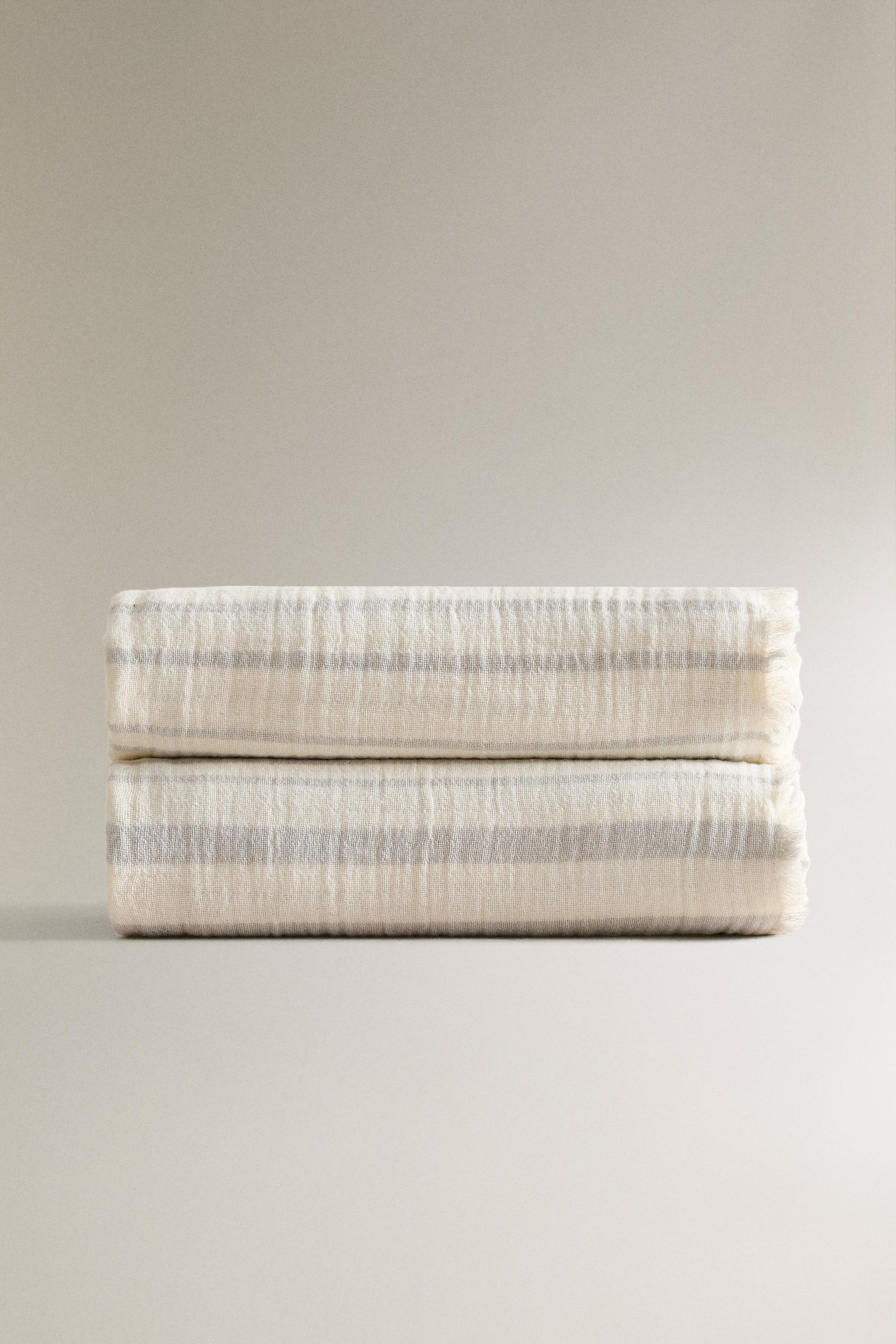 CHILDREN'S STRIPED MUSLIN BLANKET