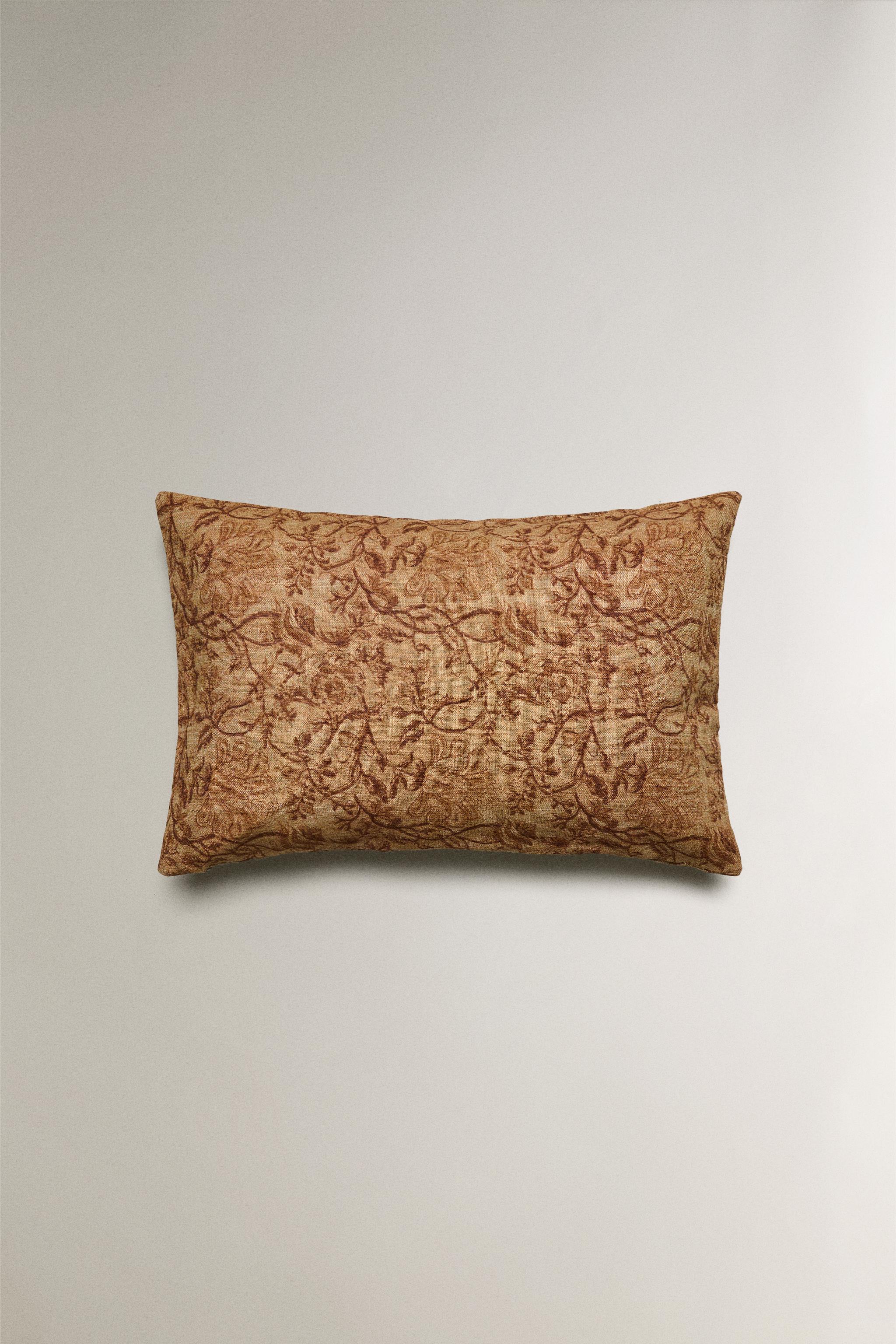 FLORAL PRINT THROW PILLOW COVER