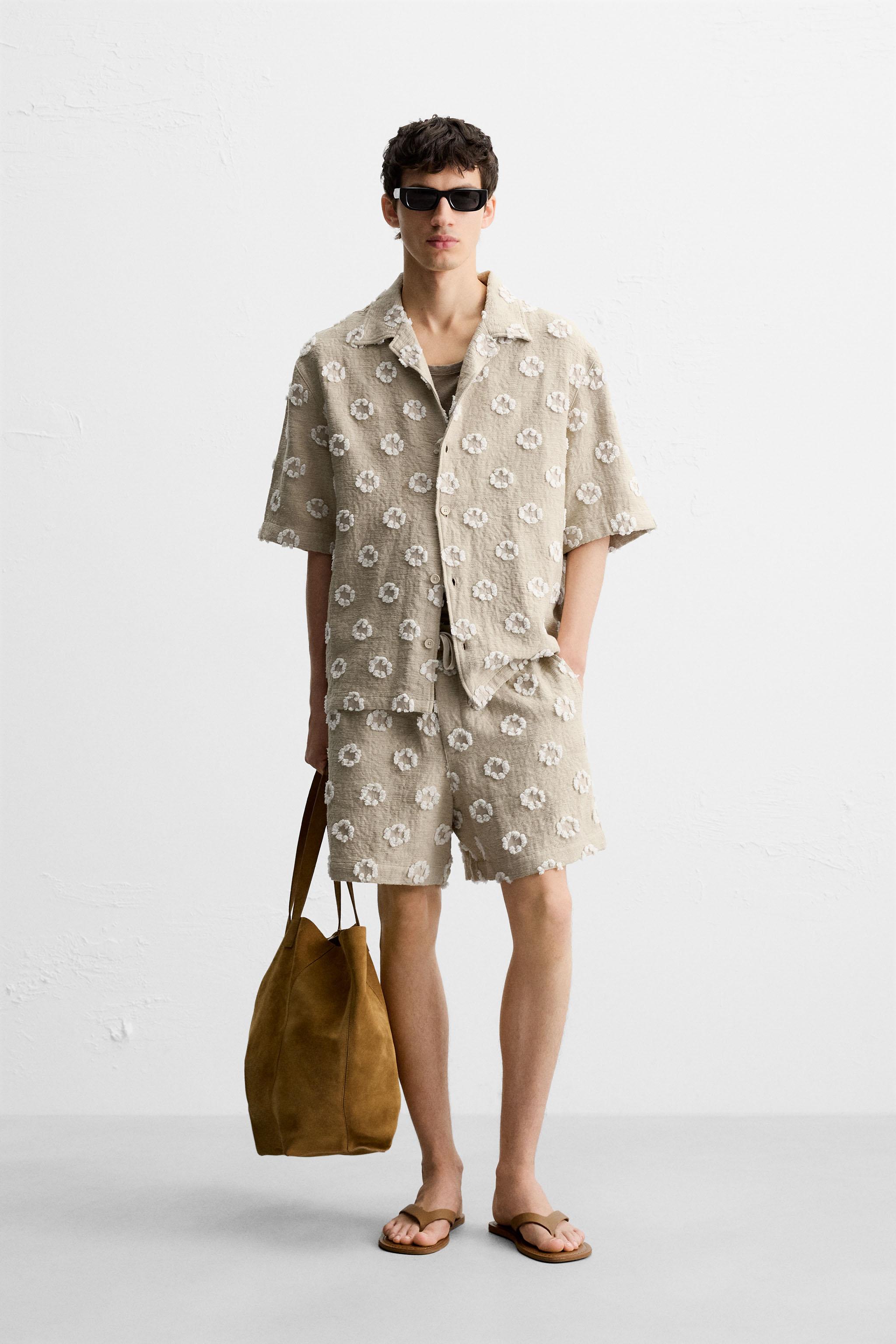 JACQUARD TEXTURED SHORTS