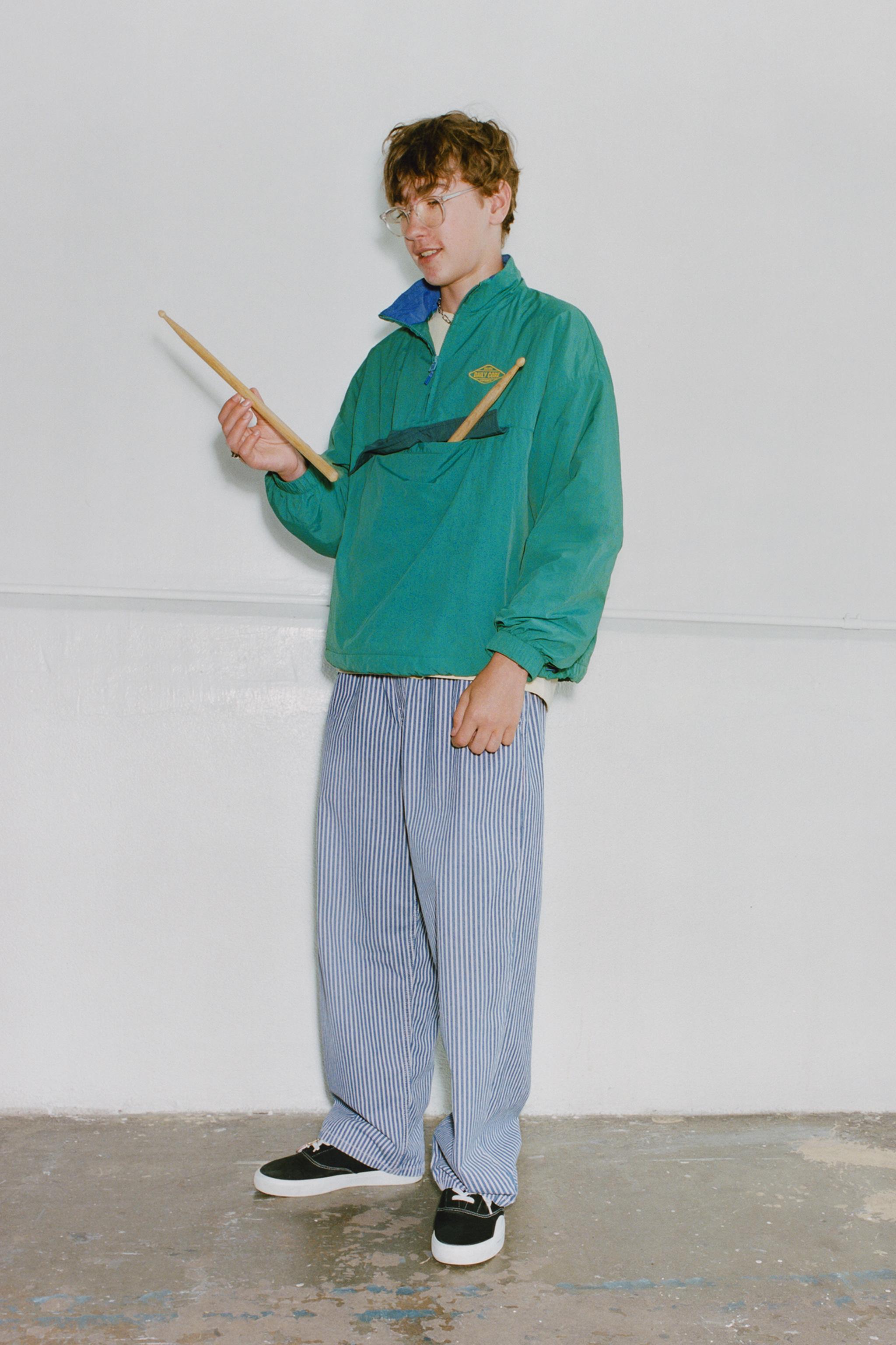 TECHNICAL POUCH POCKET SWEATSHIRT