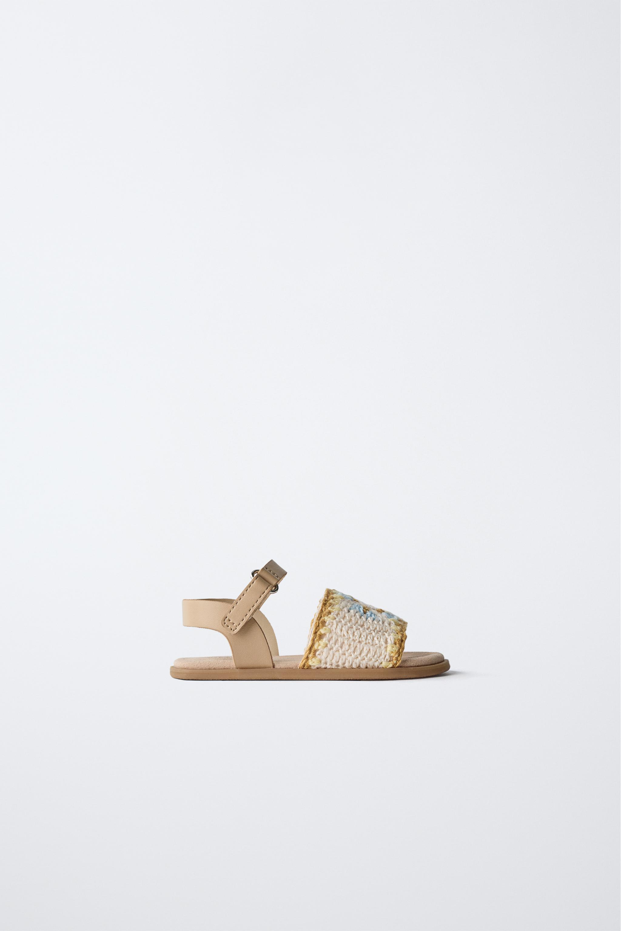 BAREFOOT CROCHETED SANDALS