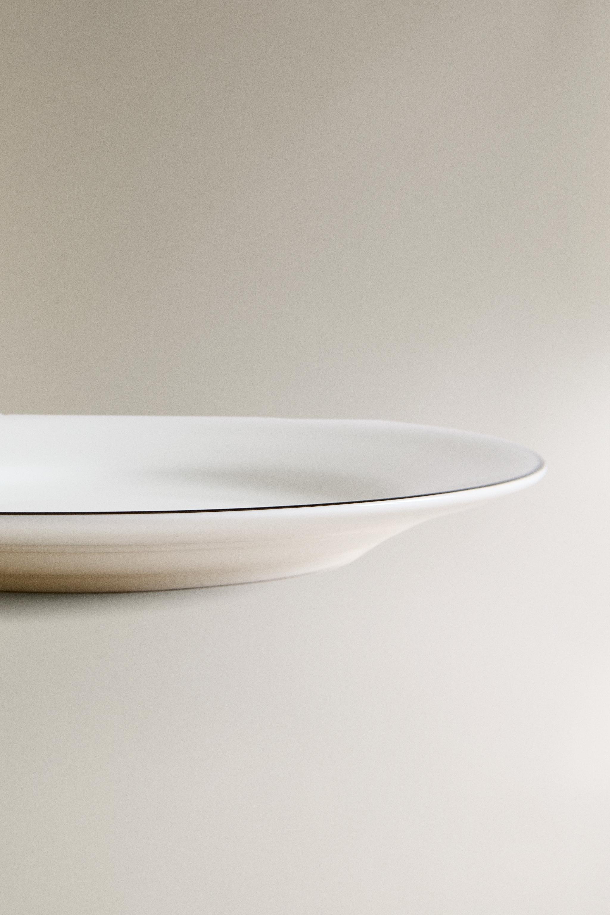 BONE CHINA SIDE PLATE WITH BLACK RIM