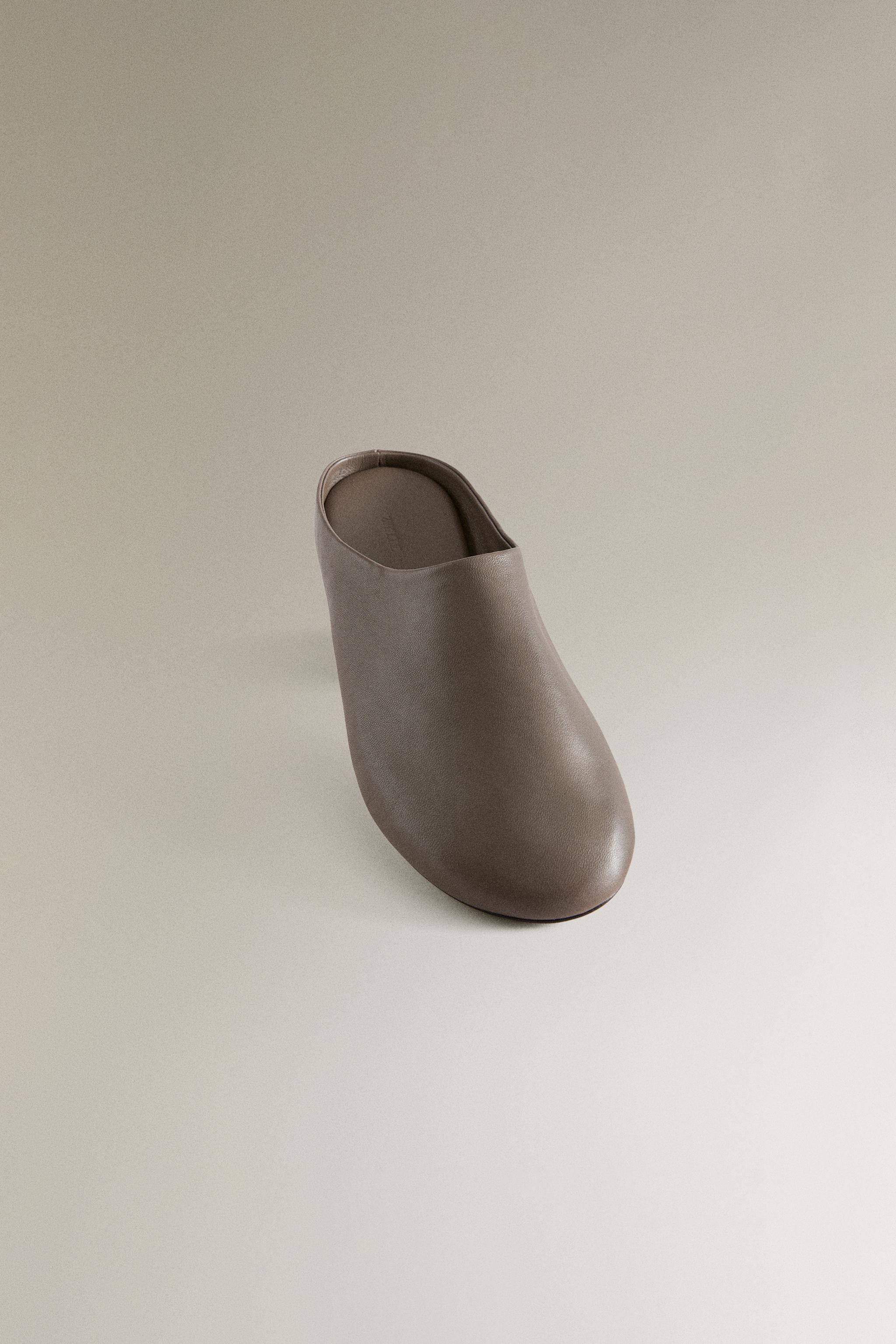 LEATHER BABOUCHE SLIPPERS