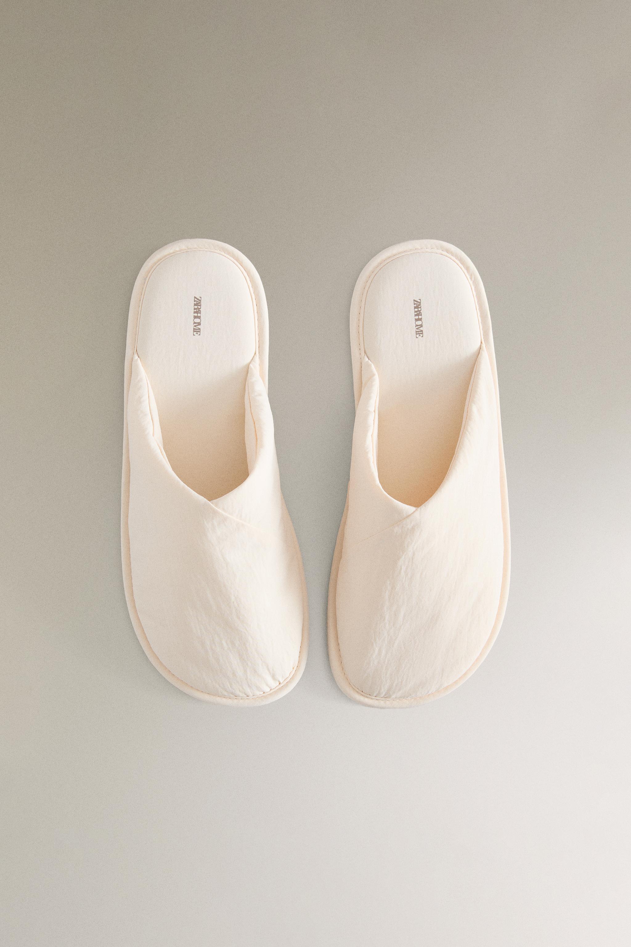 ASYMMETRIC TECHNICAL FABRIC SLIPPERS