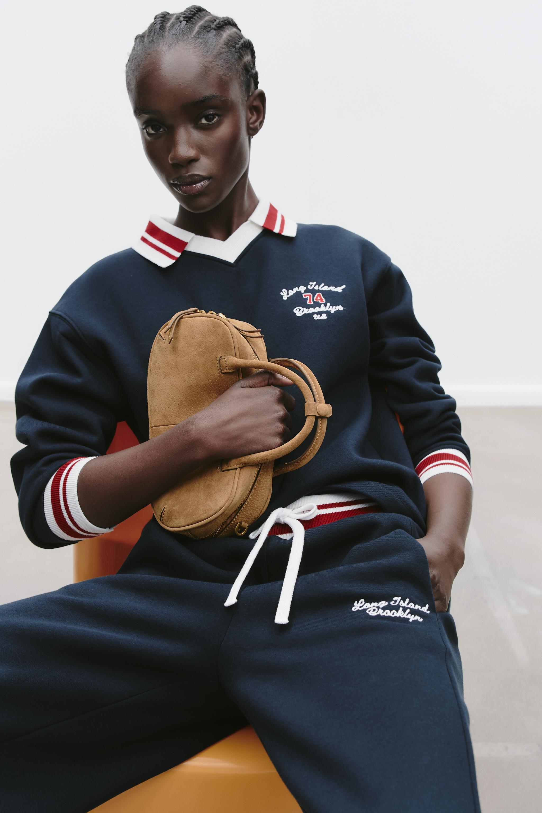 MINI DOUBLE HANDLE SUEDE BAG