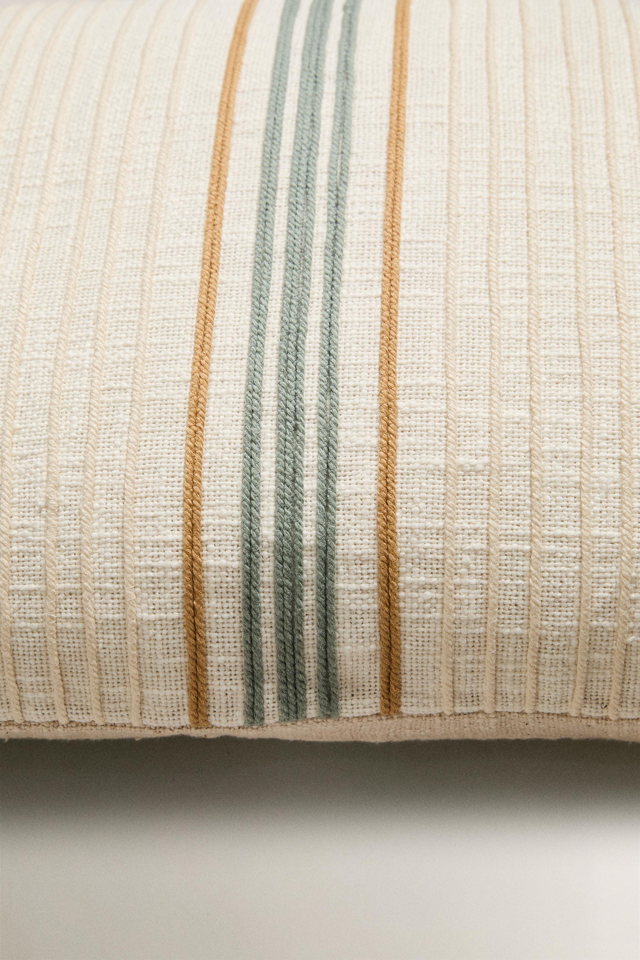 STRIPED THROW PILLOW COVER