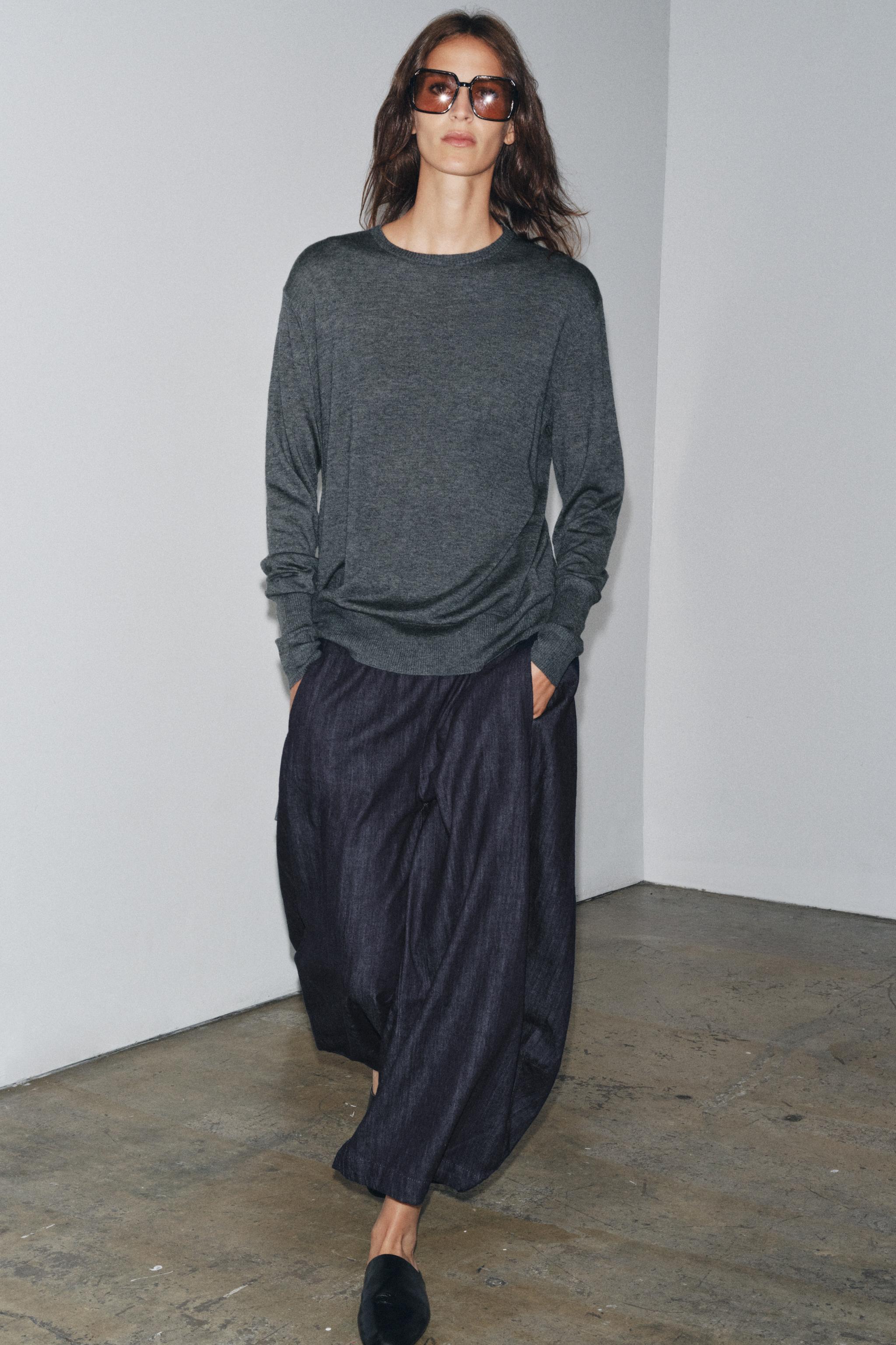 WOOL KNIT KNOT SWEATER