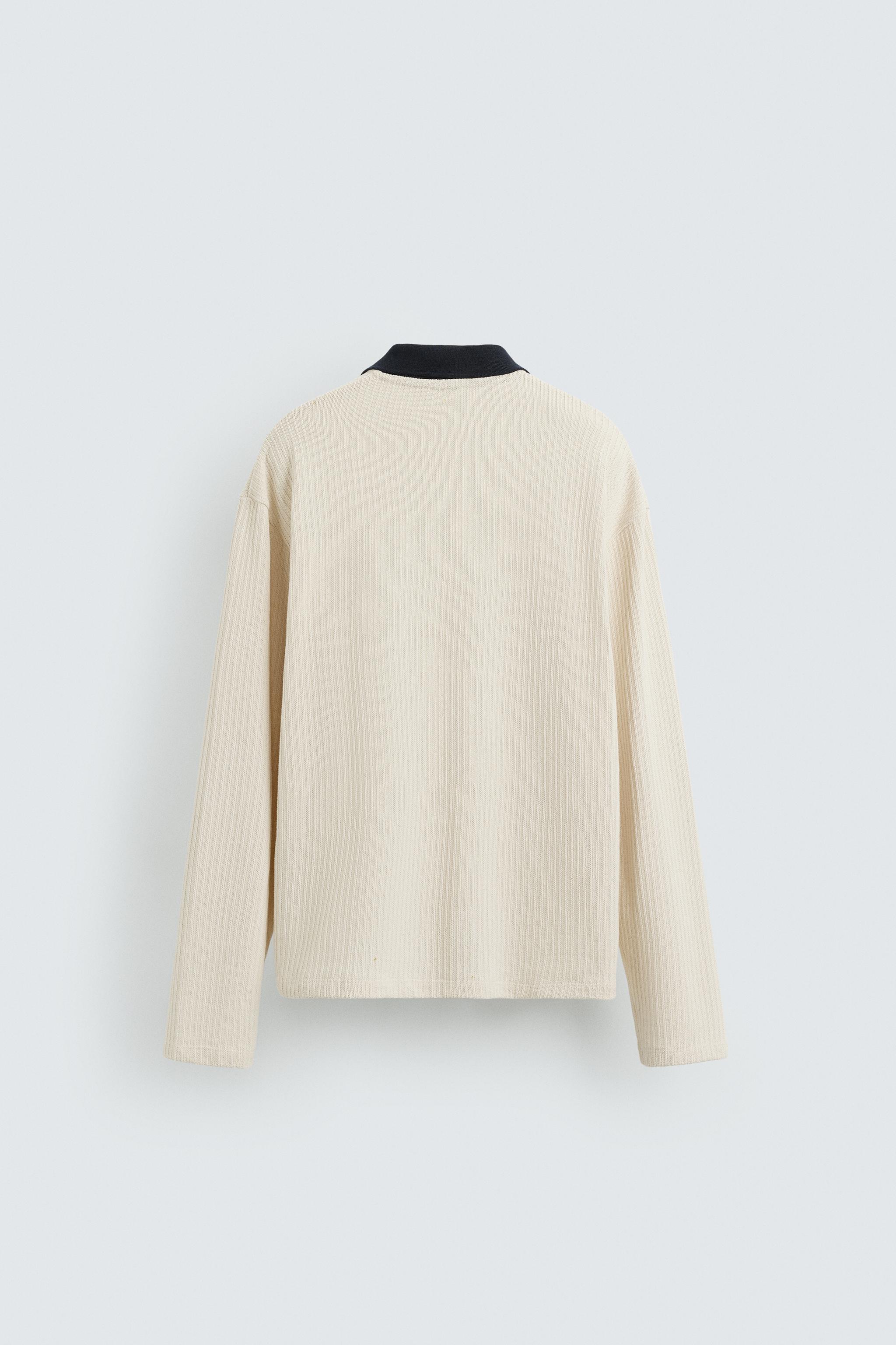 TEXTURED DRAWSTRING SWEATSHIRT