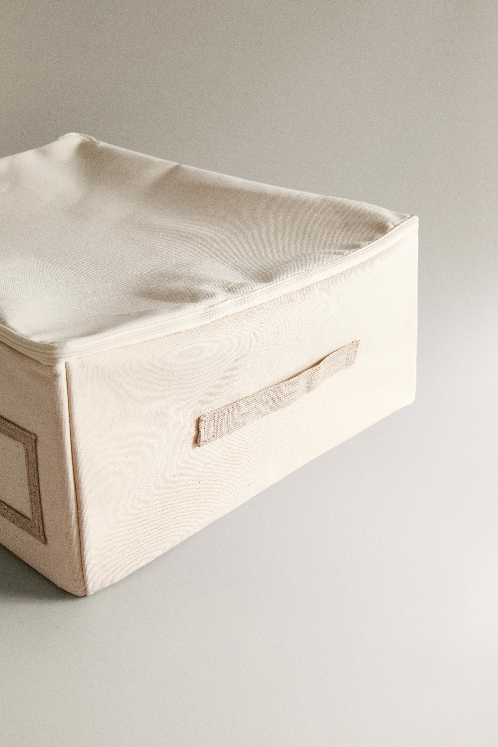 MEDIUM WARDROBE ORGANIZER BOX