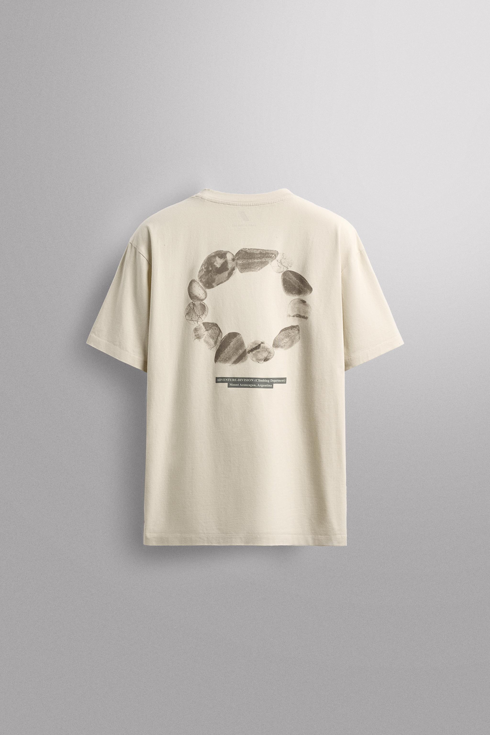 GRAPHIC PRINT T-SHIRT