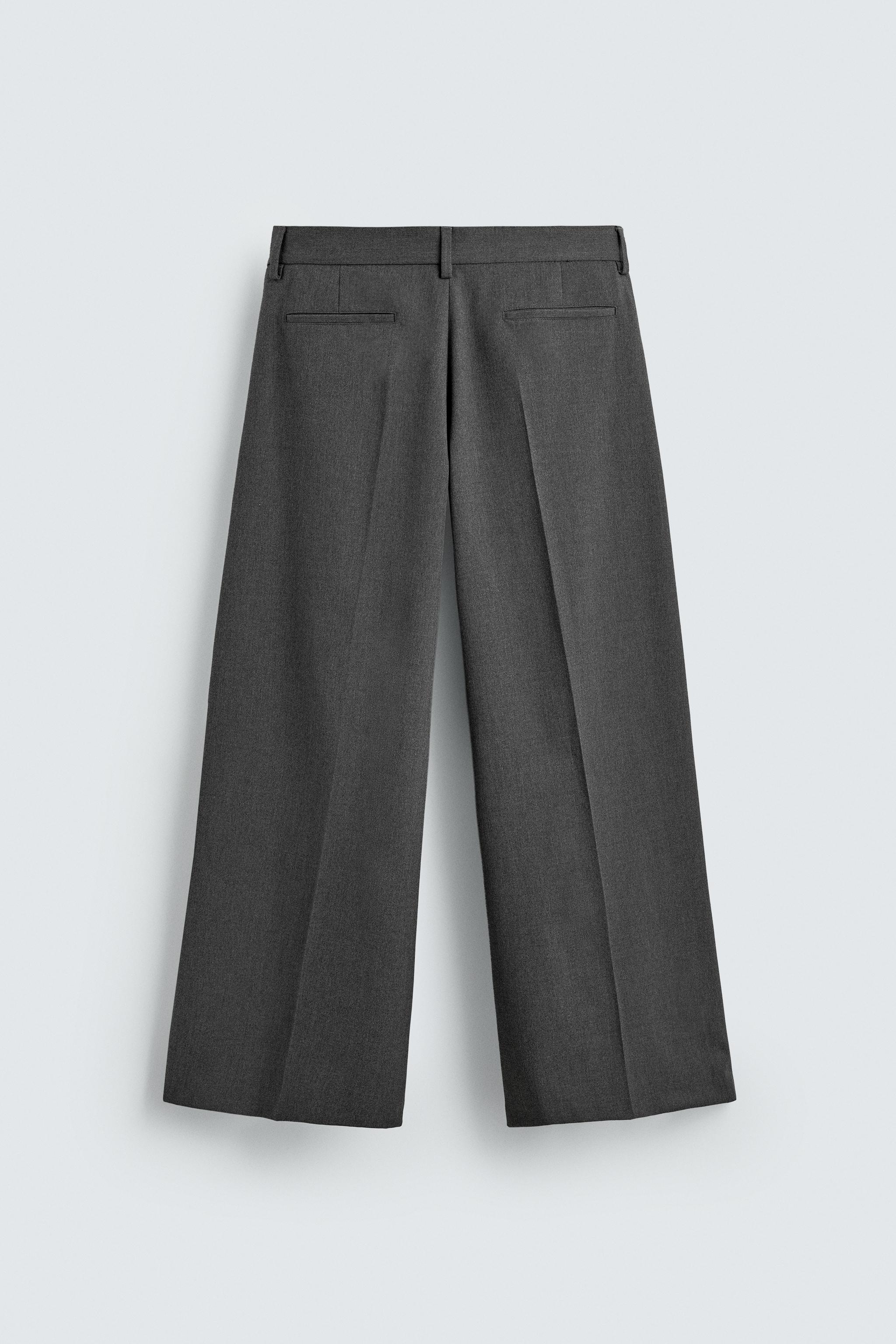 PLEATED WIDE FIT PANTS
