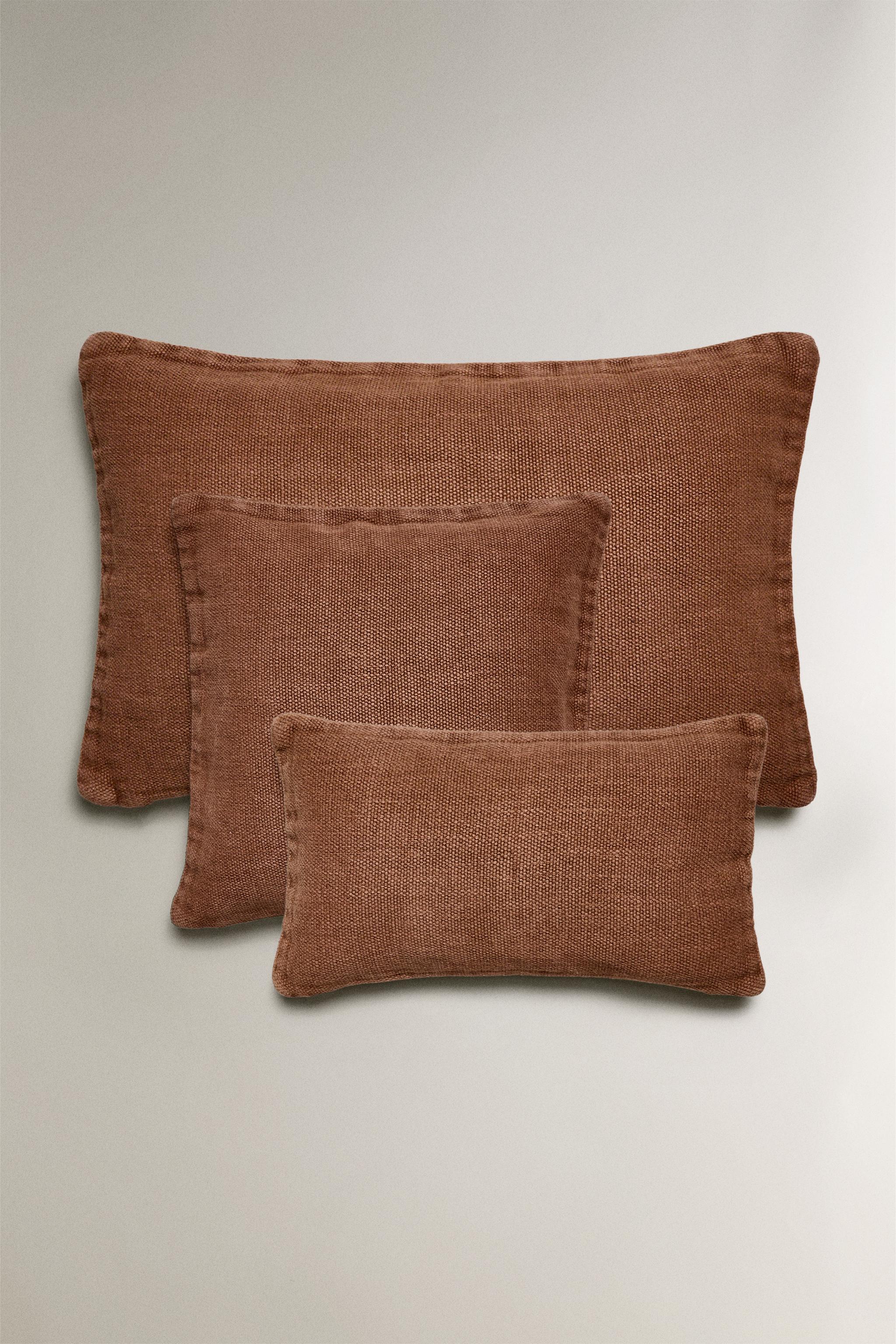 PLAIN THROW PILLOW COVER