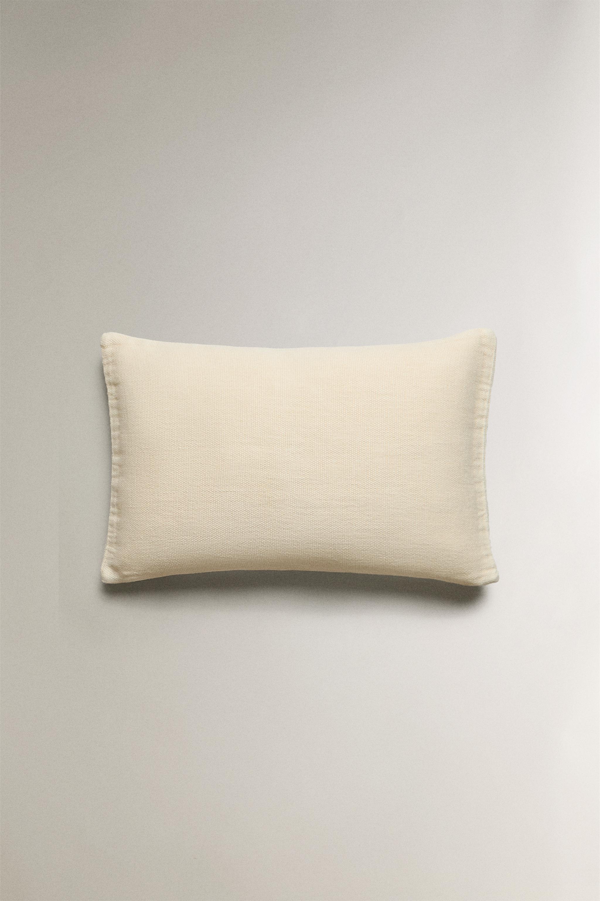 PLAIN THROW PILLOW COVER