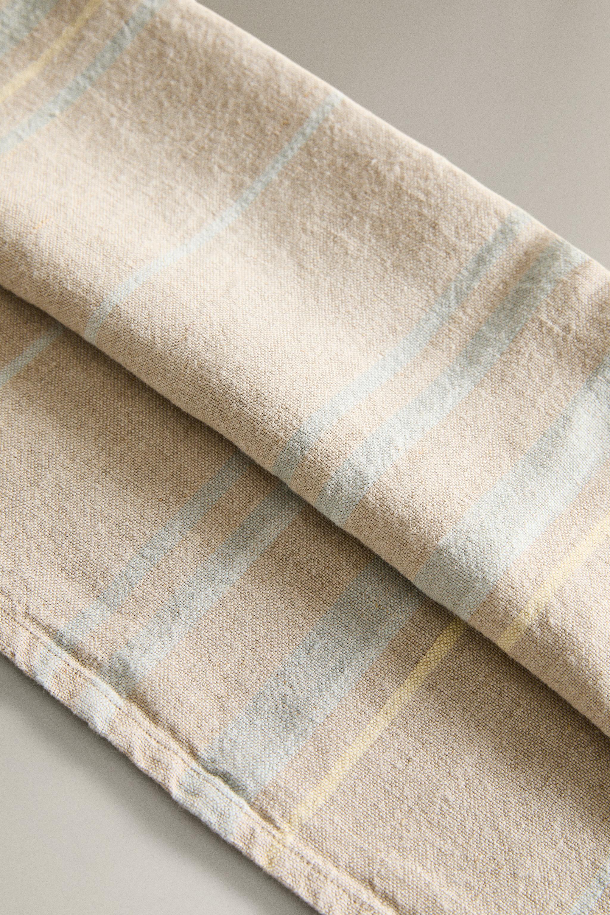 STRIPED LINEN BATH TOWEL