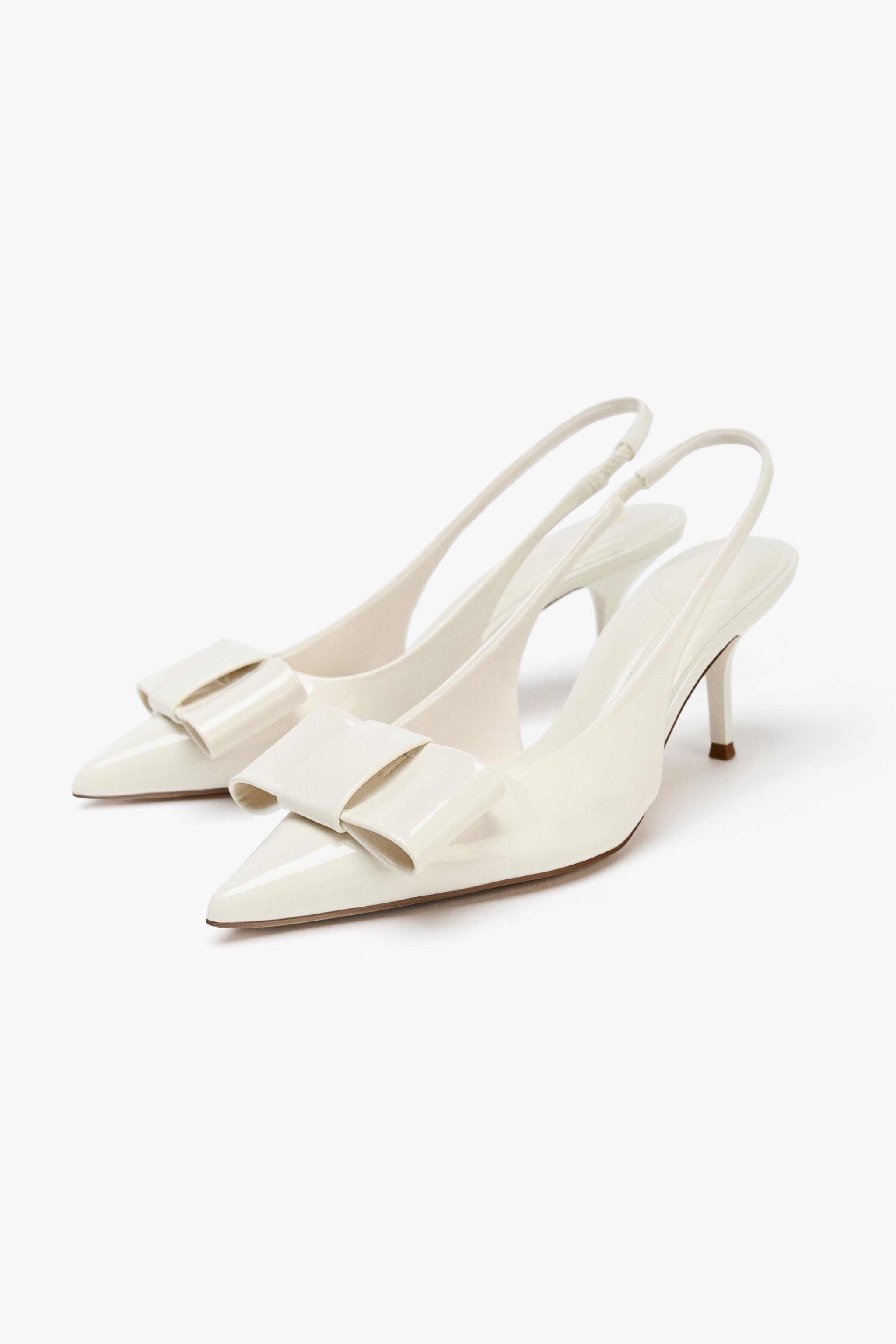 PATENT FINISH BOW HEELS