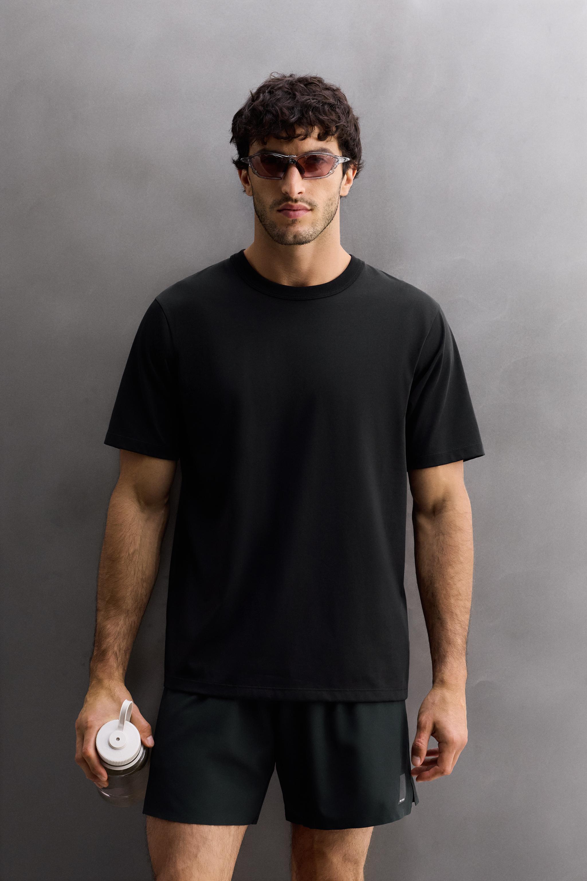 RELAXED FIT TRAINING T-SHIRT