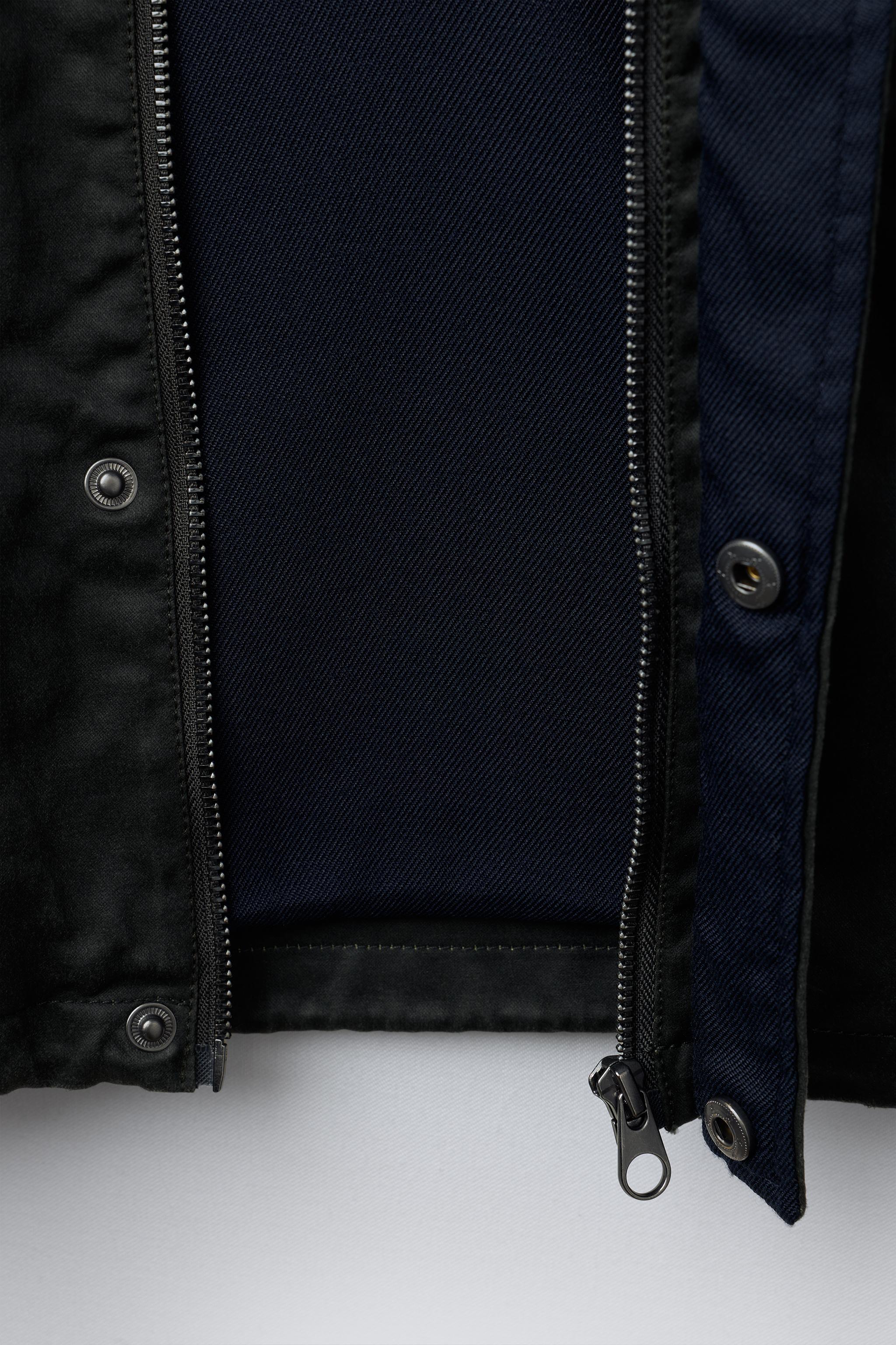 WAXED JACKET WITH LABEL