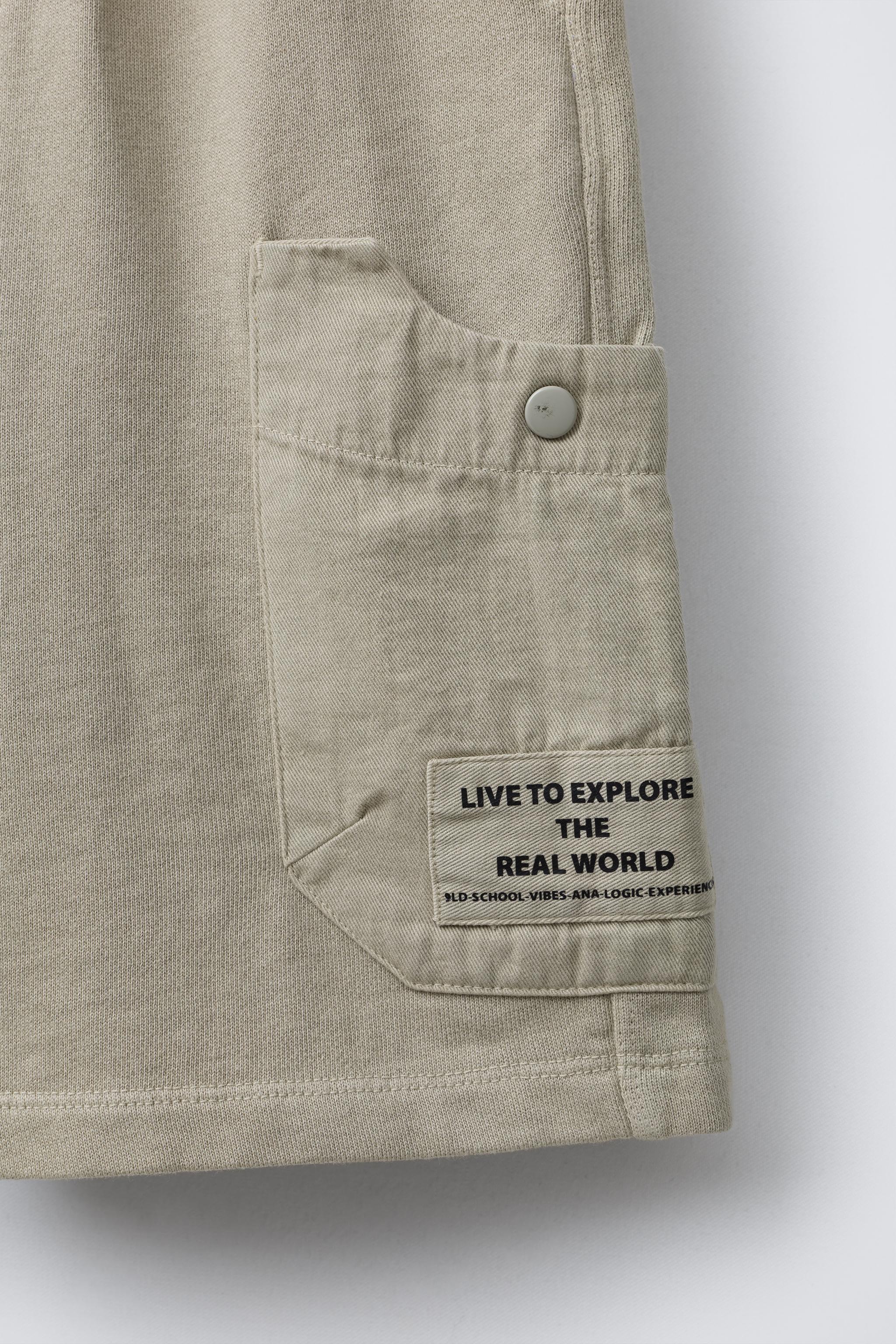 WASHED EFFECT CARGO SHORTS