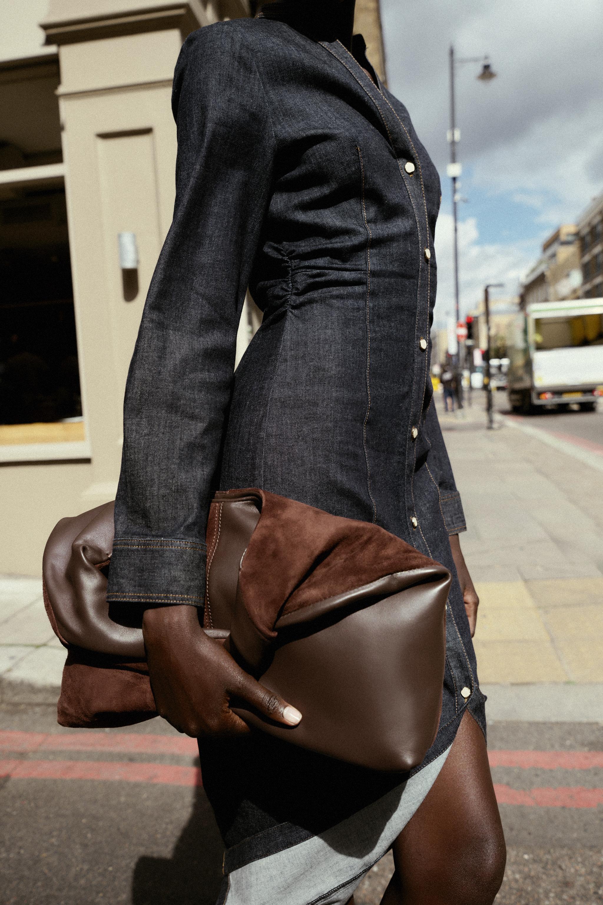 FITTED DENIM MIDI DRESS