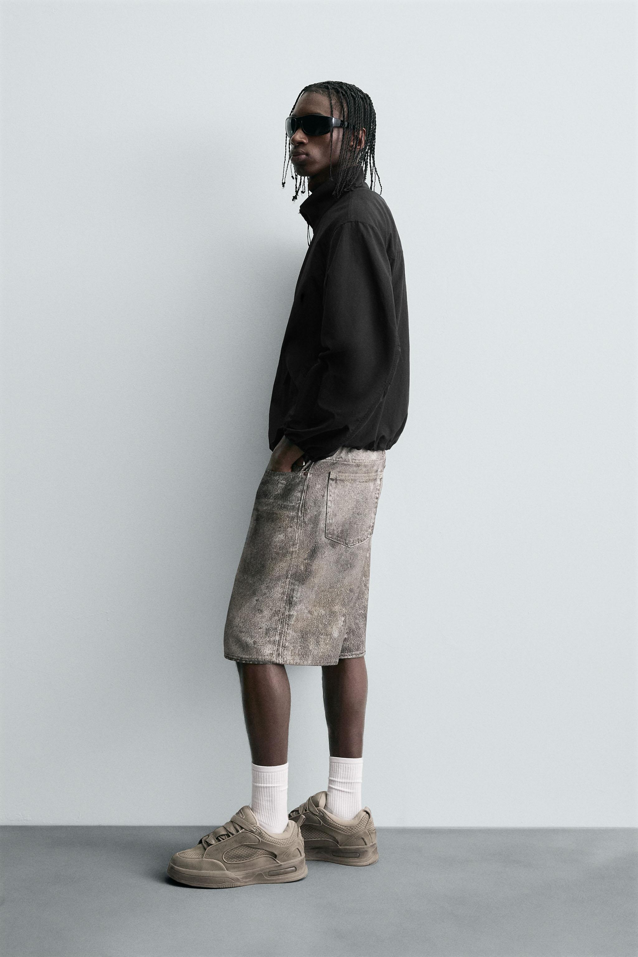 ABSTRACT PRINT BAGGY FIT DENIM SHORTS