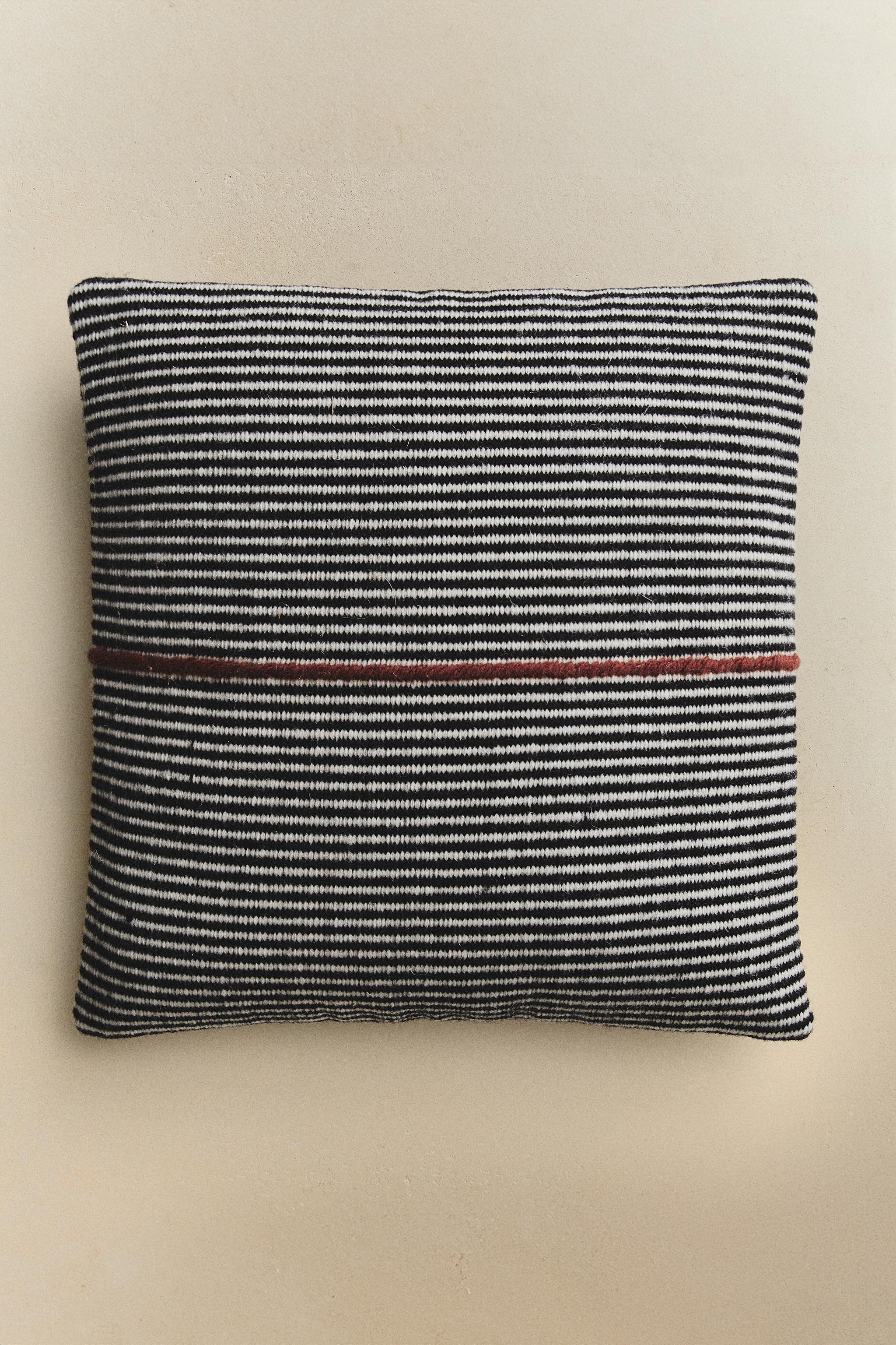 KILIM THROW PILLOW COVER