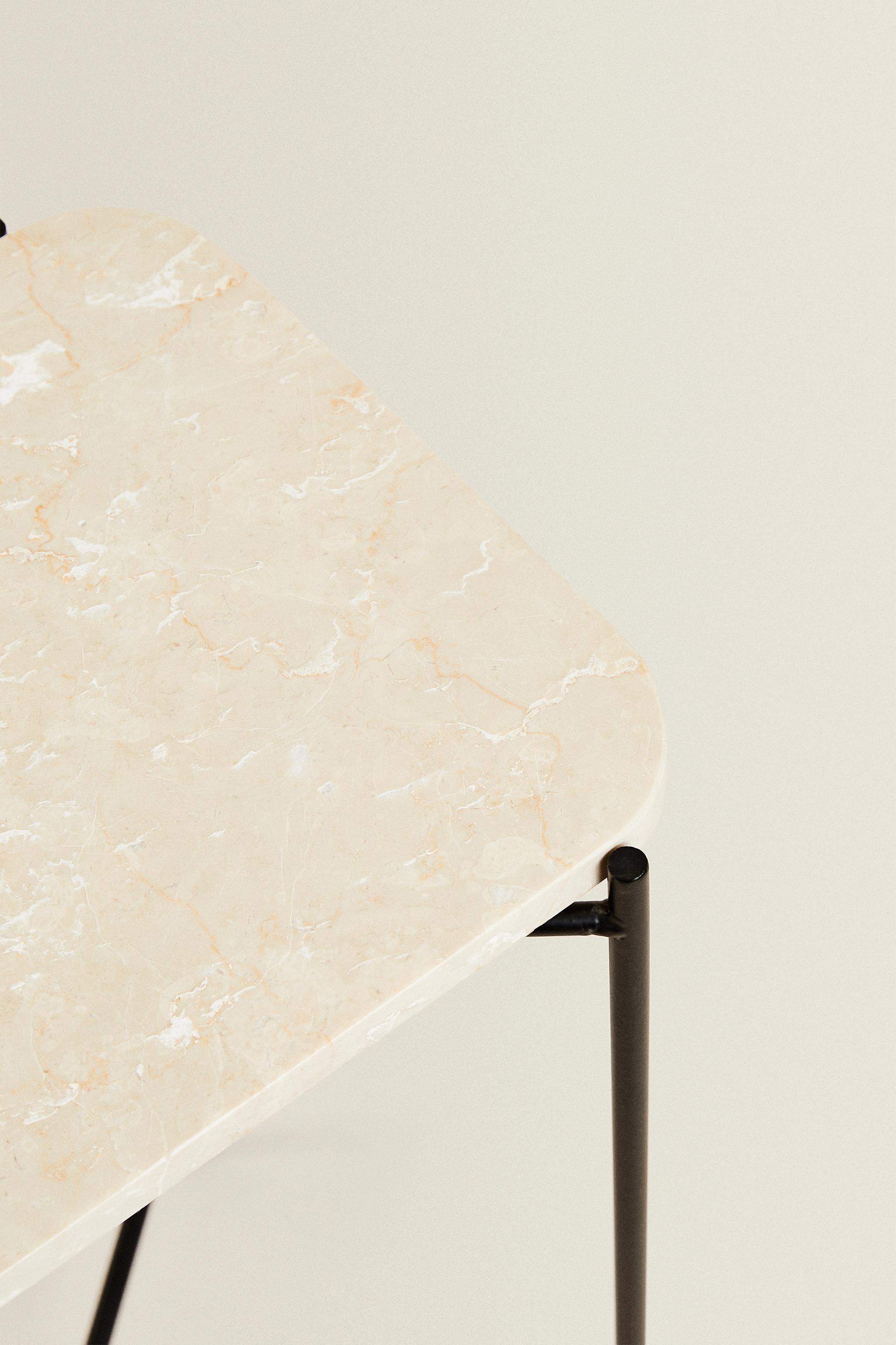 MARBLE SIDE TABLE