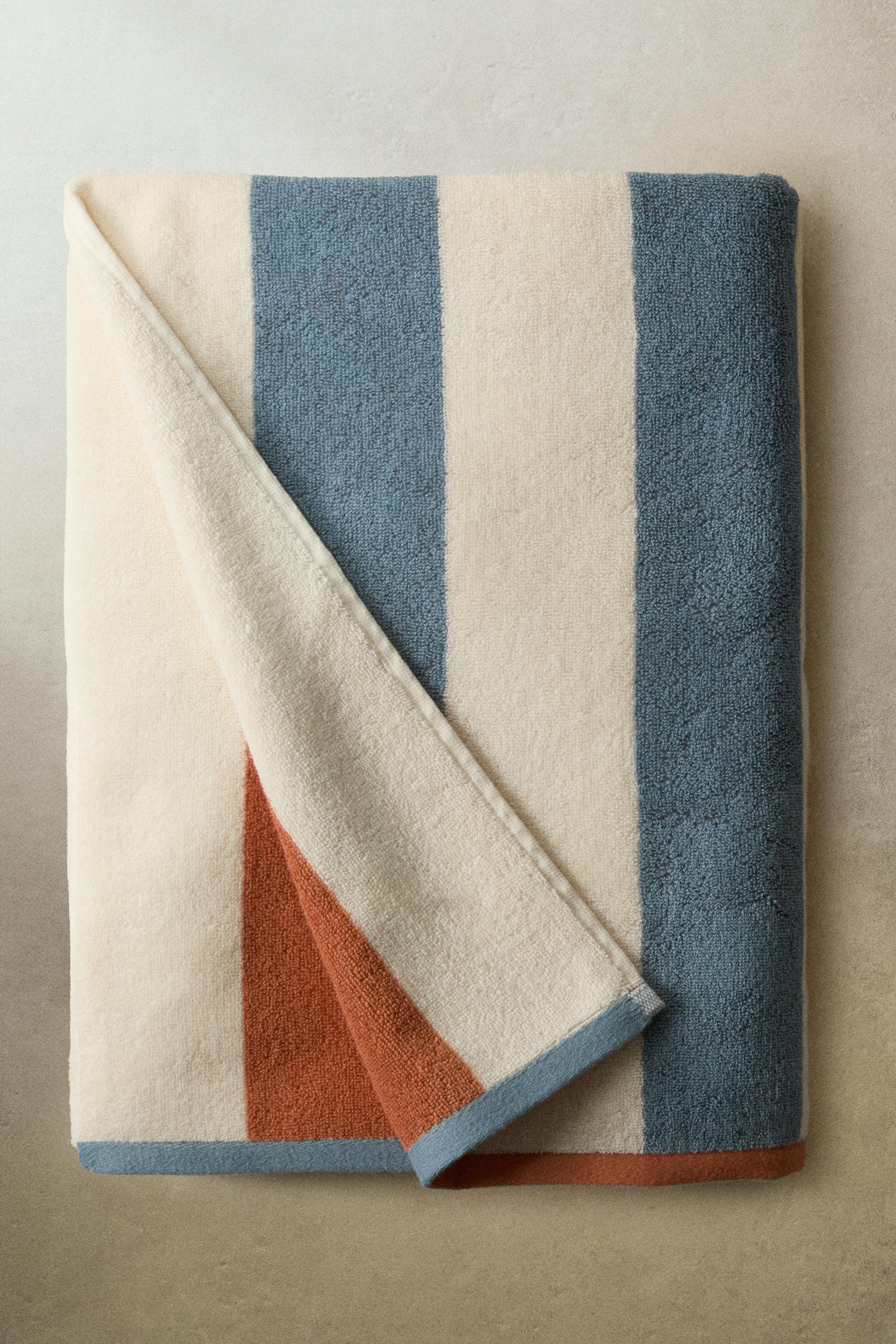 REVERSIBLE STRIPED COTTON TOWEL