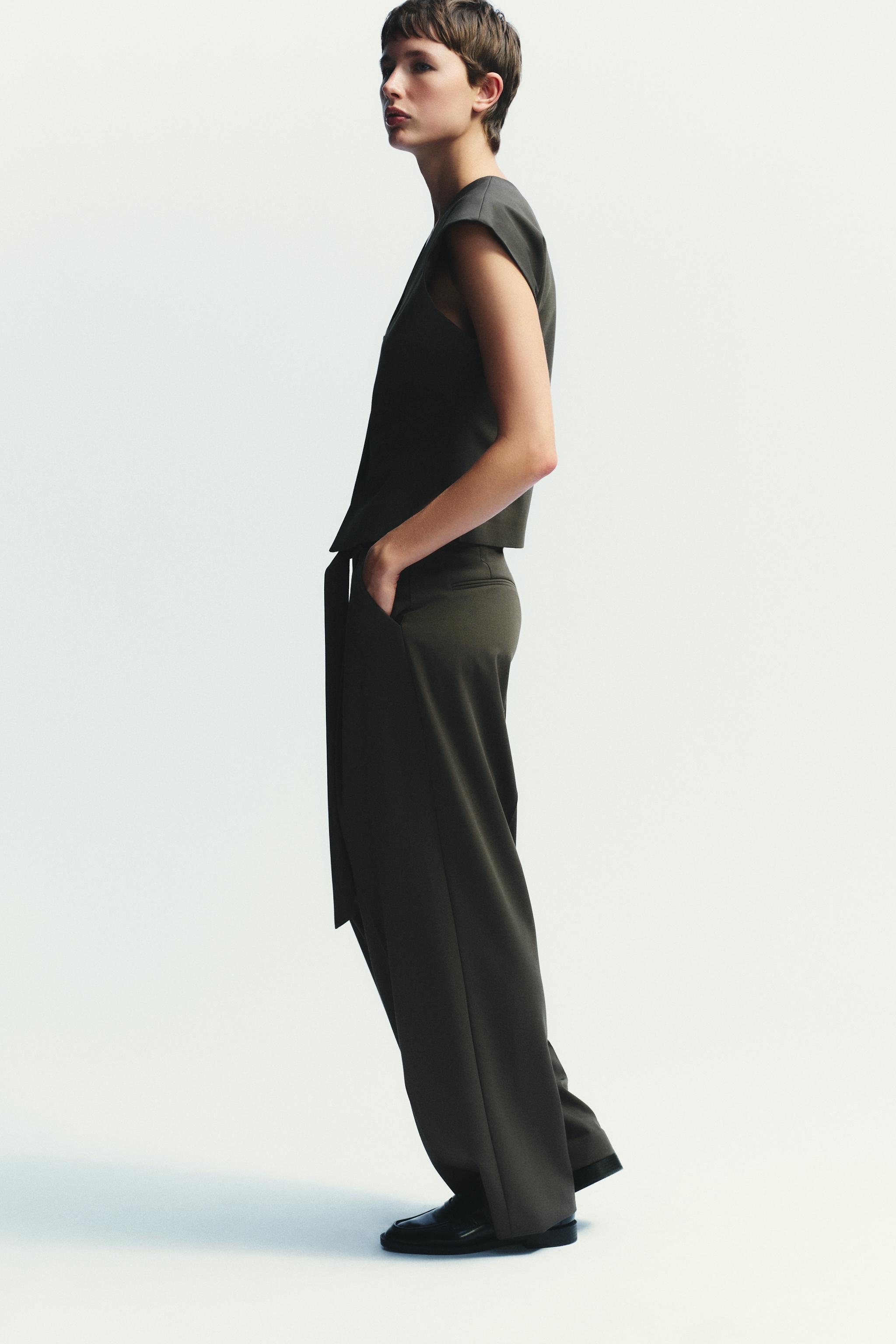 PLEATED BELTED PANTS